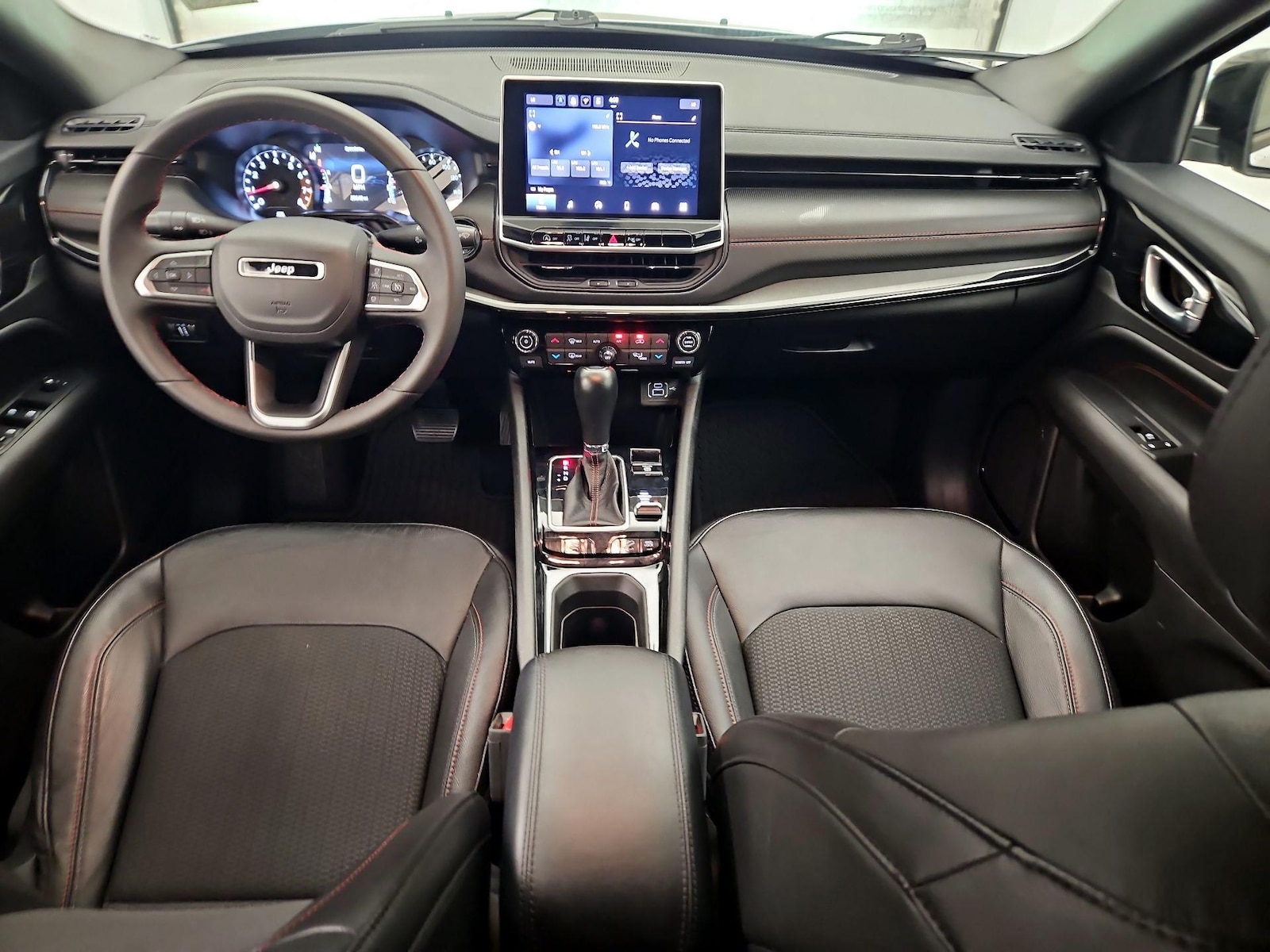 2025 Jeep Compass Trailhawk - Photo 10