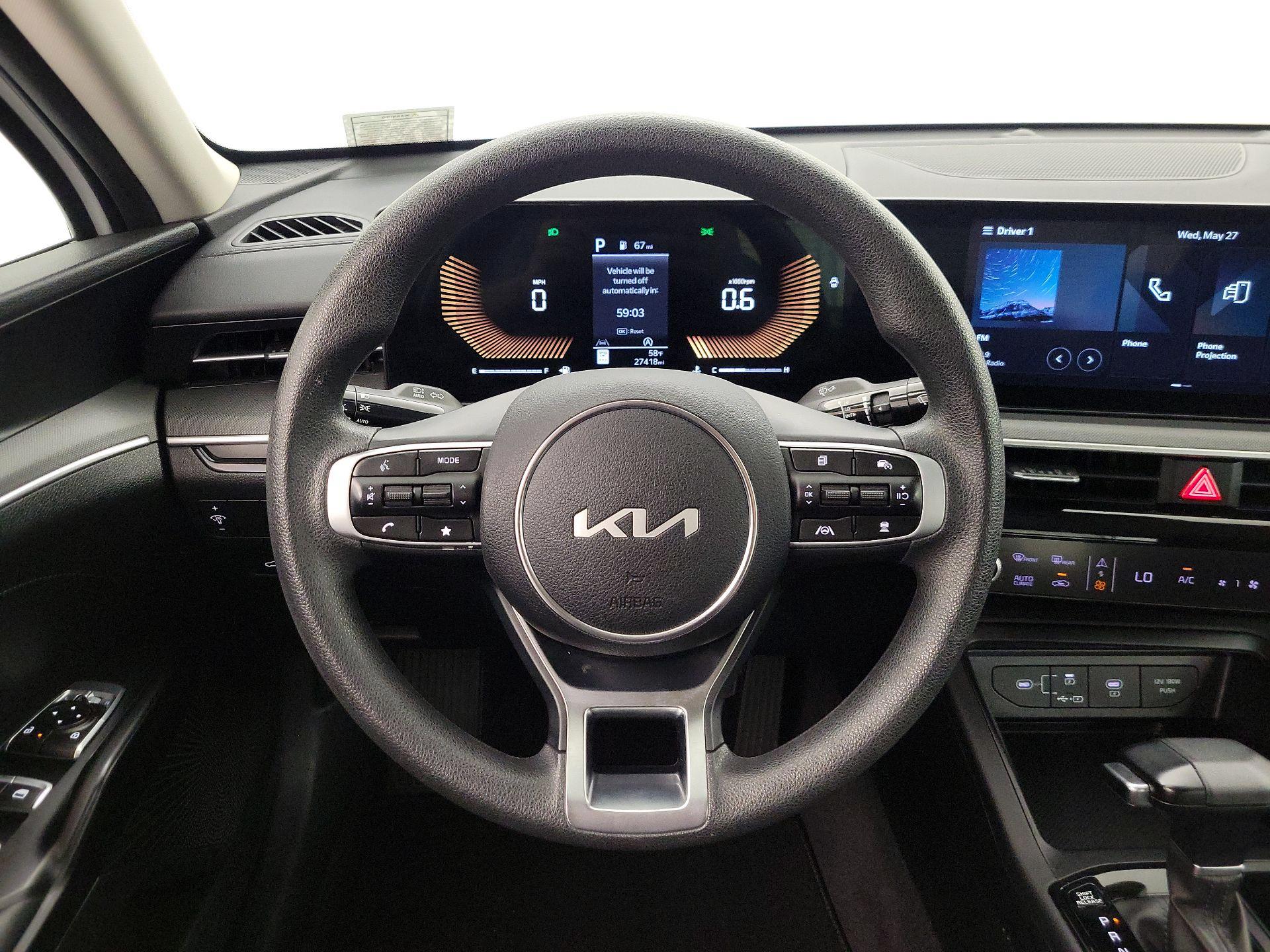 Thumbnail: 2025 Kia K5 - 10