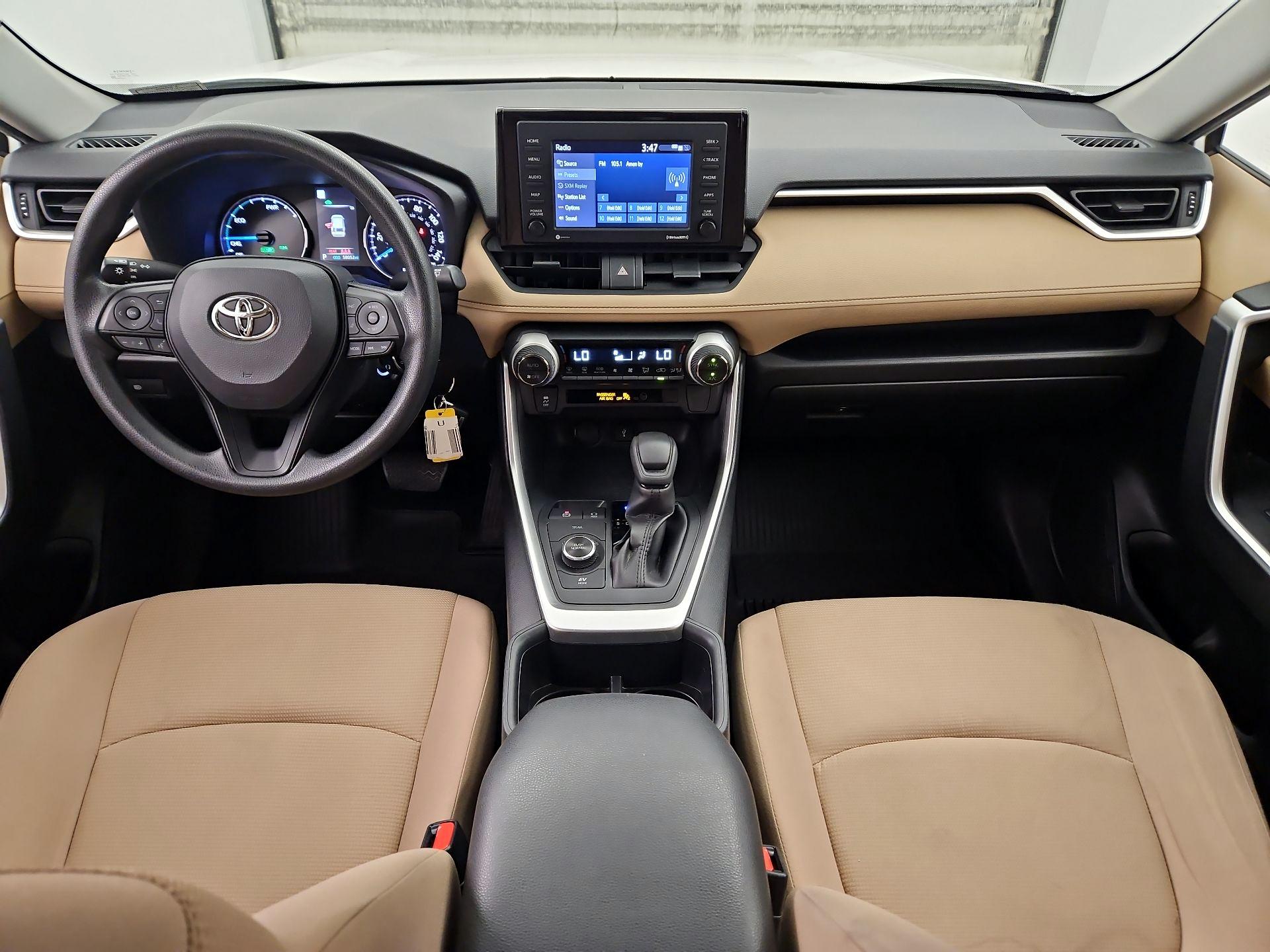 Thumbnail: 2022 Toyota RAV4 - 9