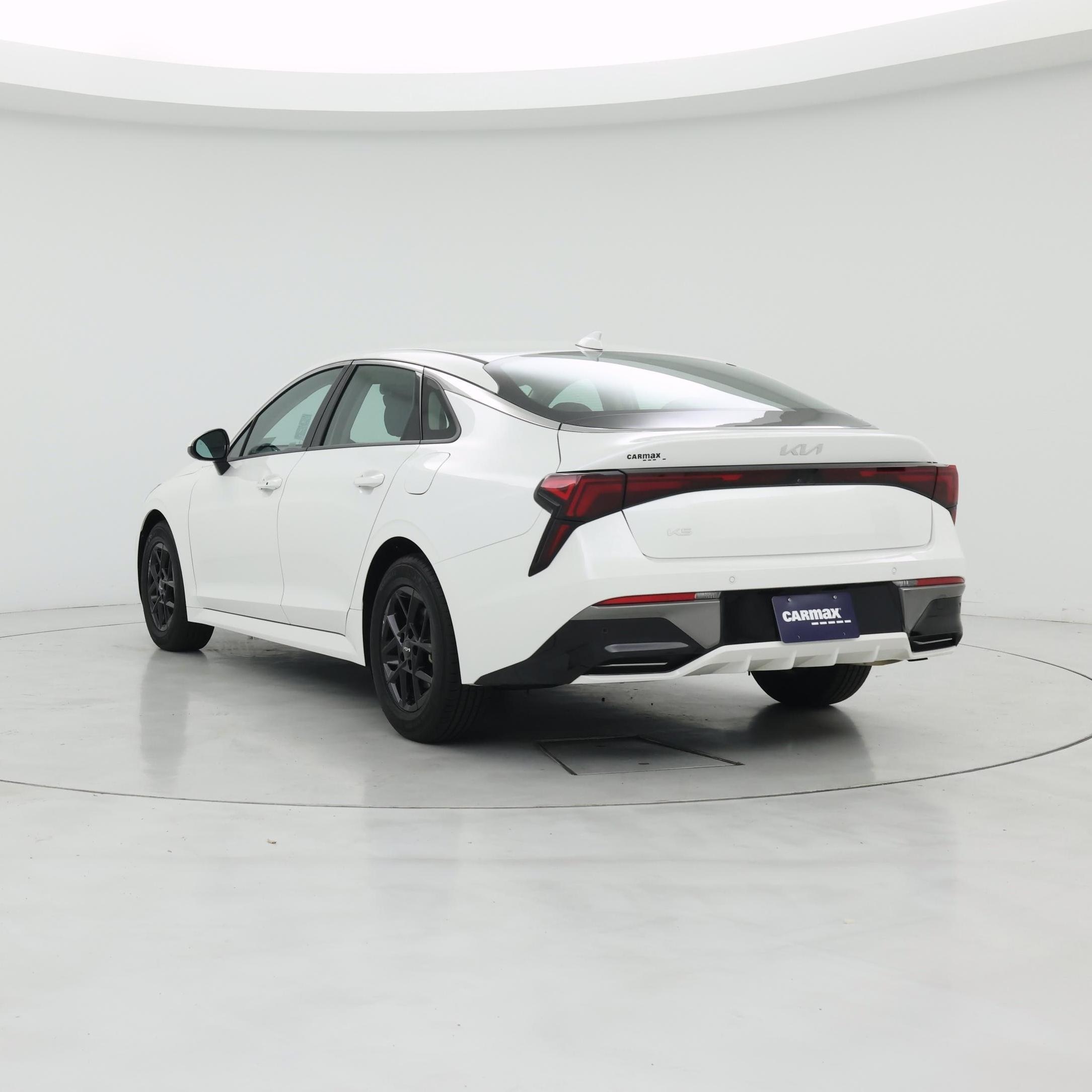 Thumbnail: 2025 Kia K5 - 2