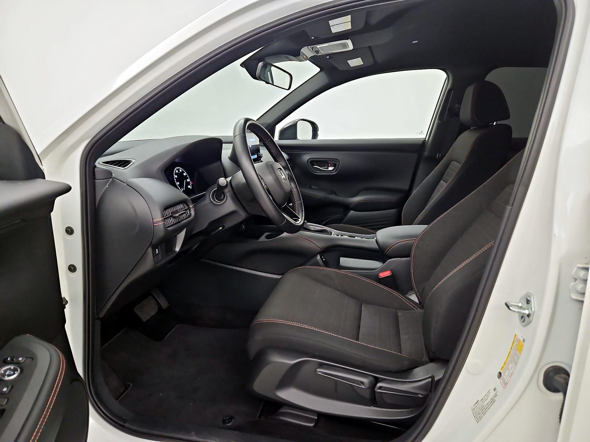 Thumbnail: 2025 Honda HR-V - 11