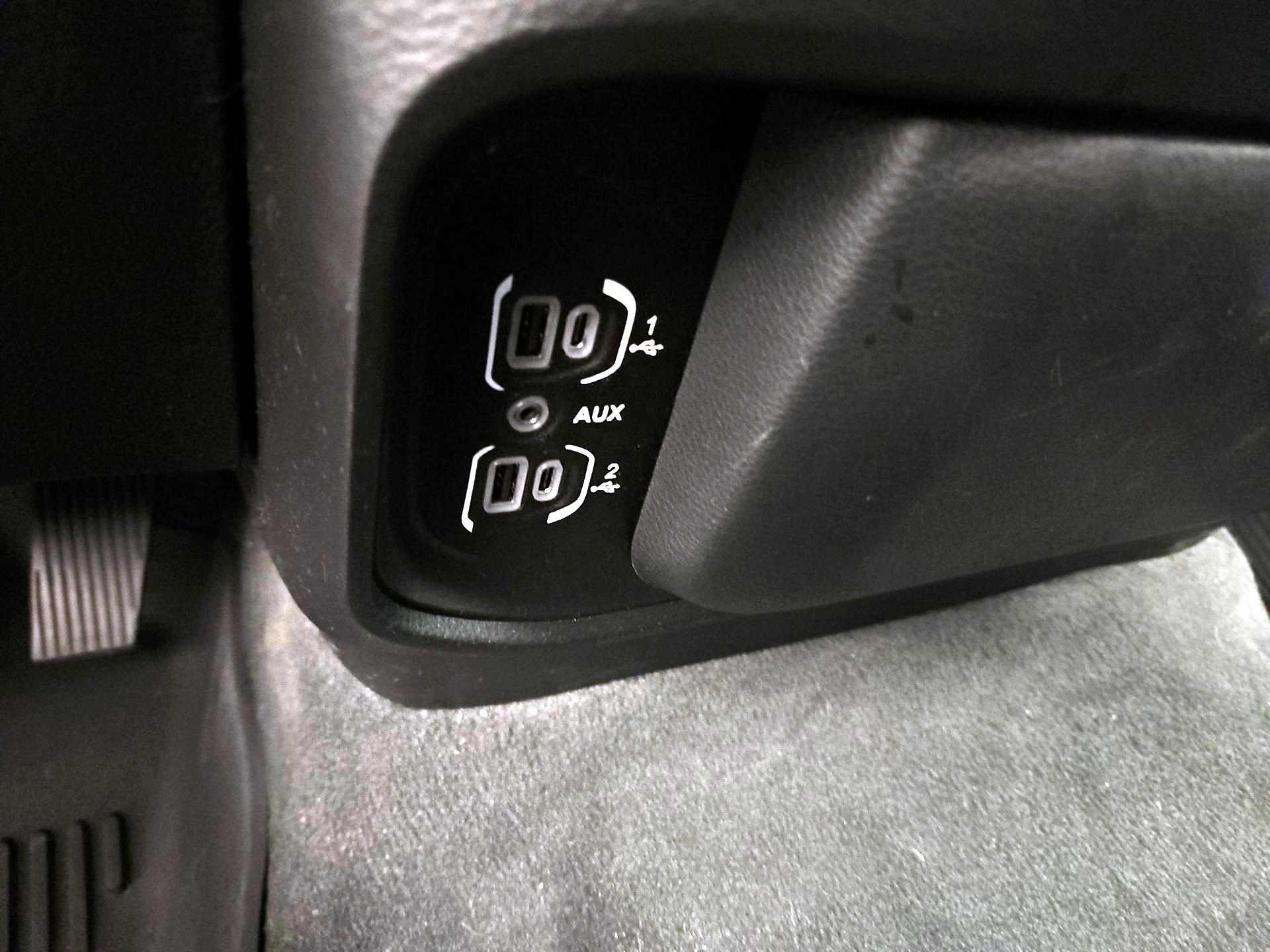 Thumbnail: 2021 RAM 1500 - 18