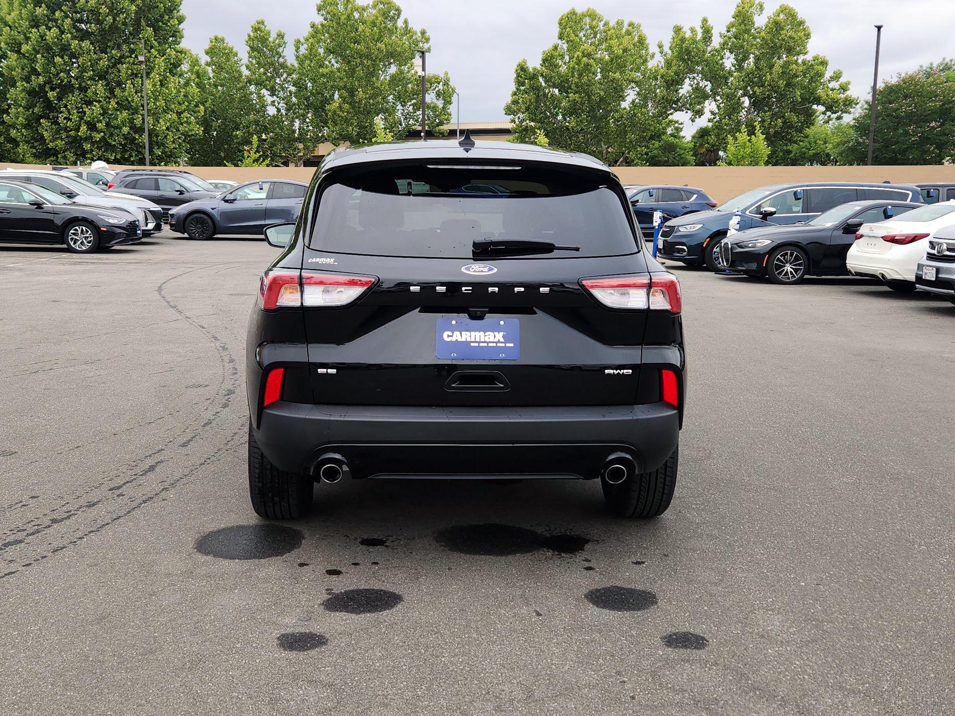 Thumbnail: 2022 Ford Escape - 6
