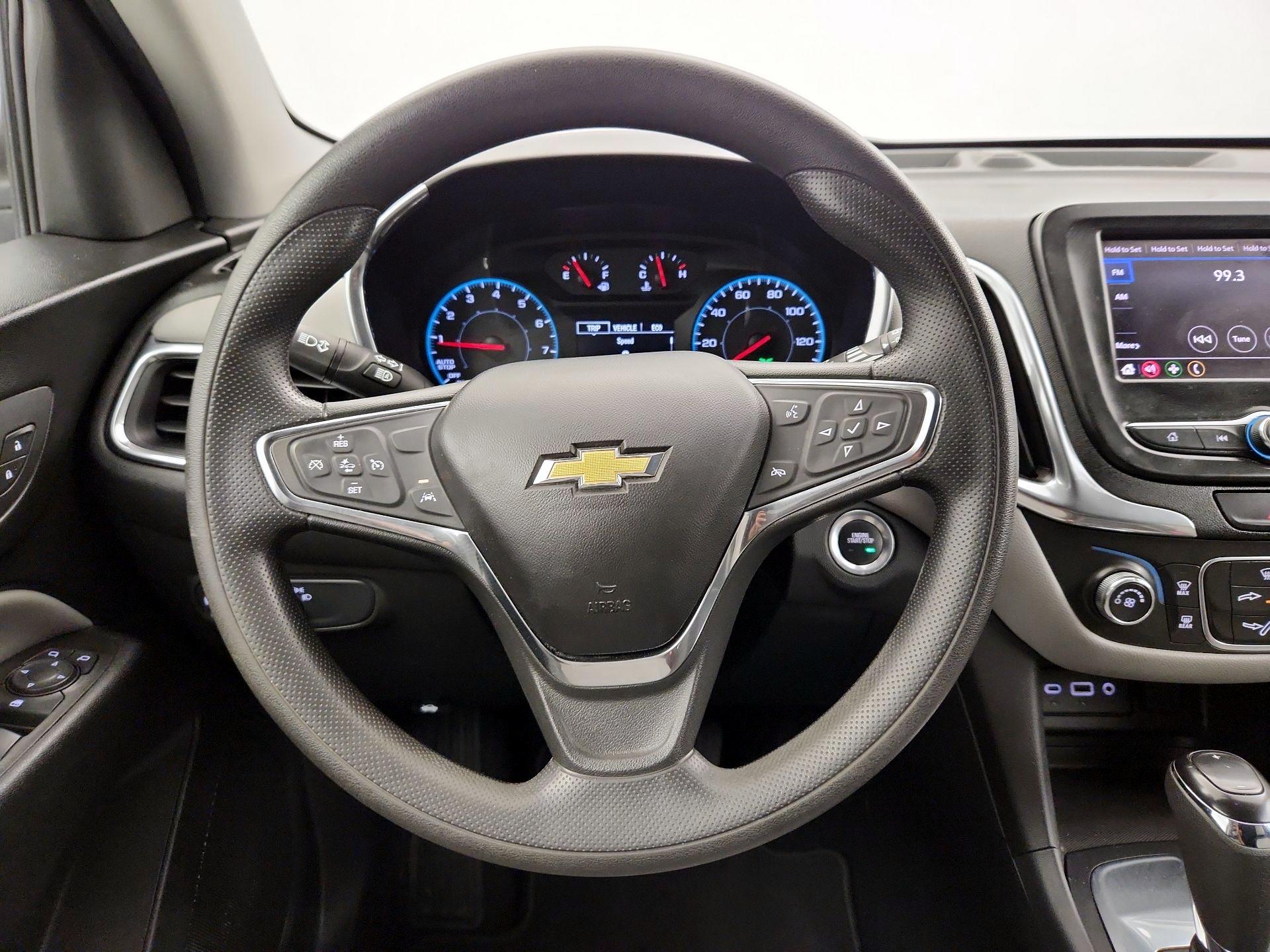 Thumbnail: 2021 Chevrolet Equinox - 10