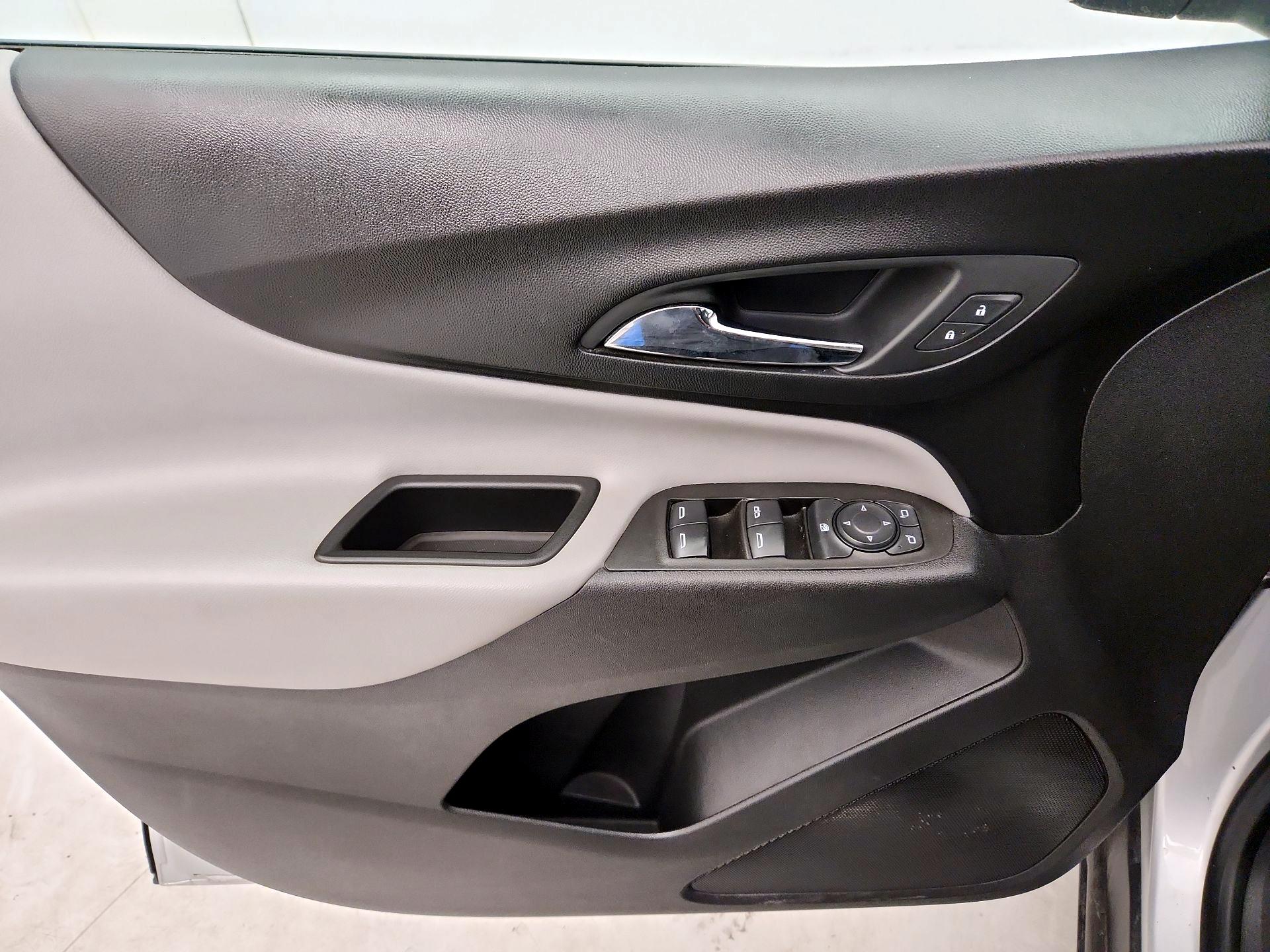 Thumbnail: 2021 Chevrolet Equinox - 12