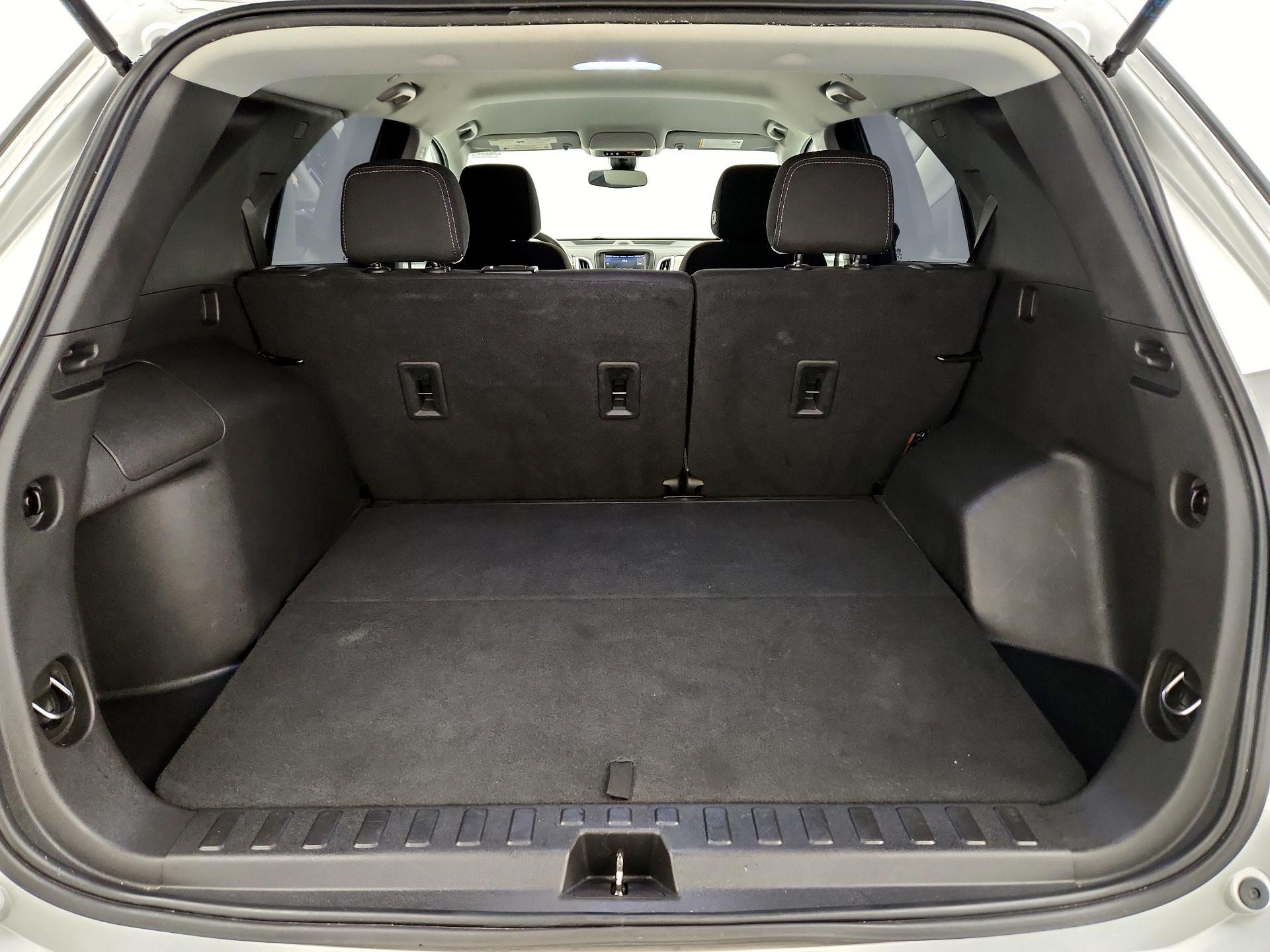Thumbnail: 2021 Chevrolet Equinox - 20