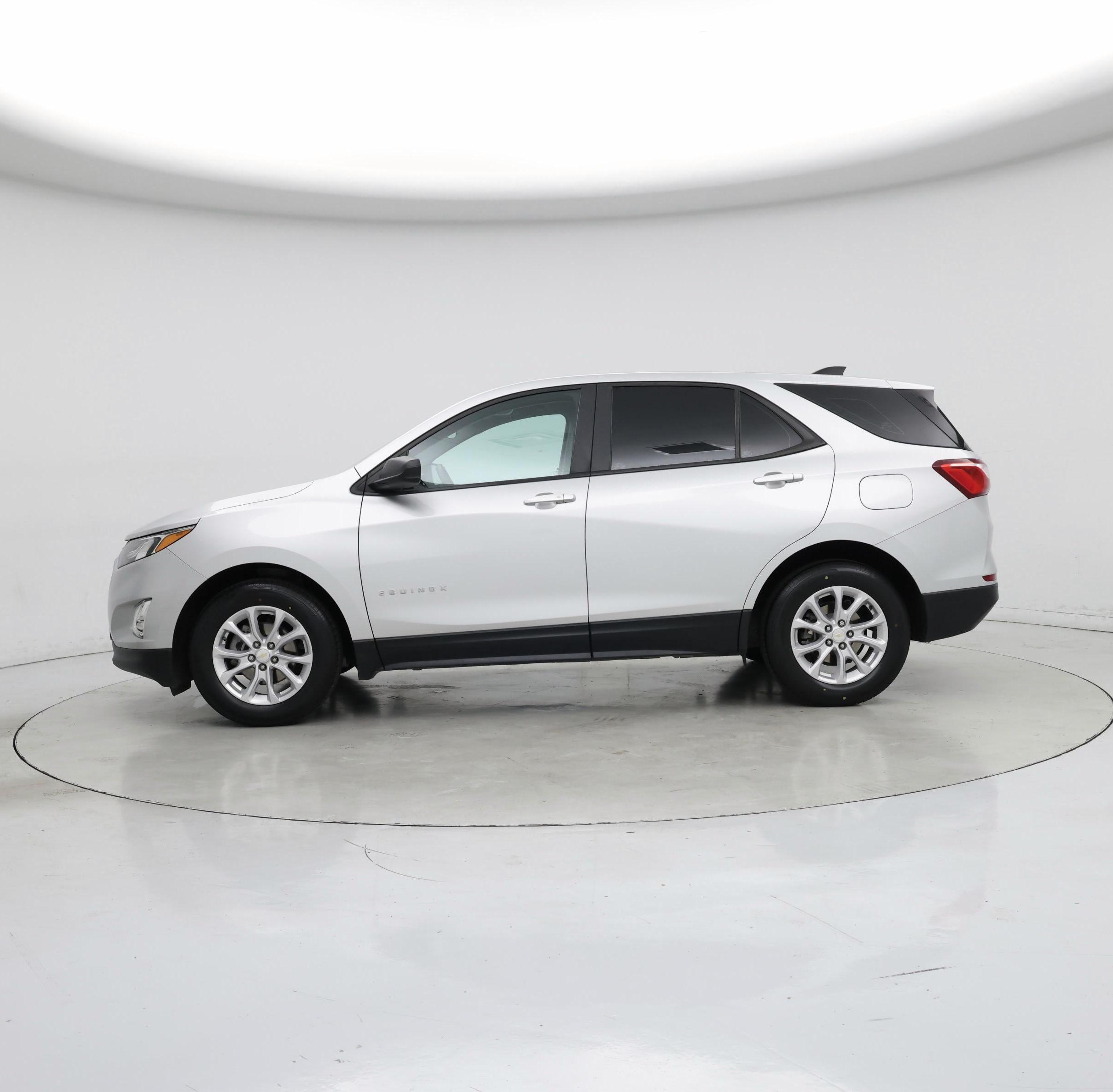 Thumbnail: 2021 Chevrolet Equinox - 3