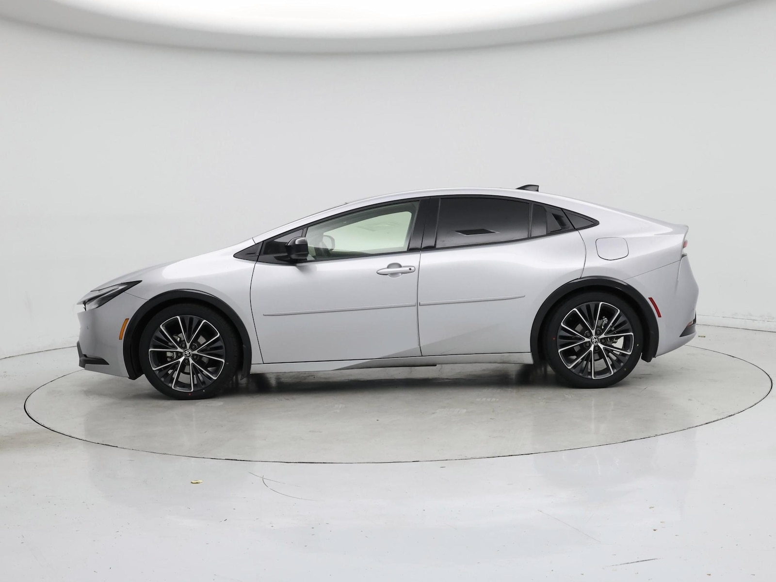 2024 Toyota Prius XLE - Photo 4