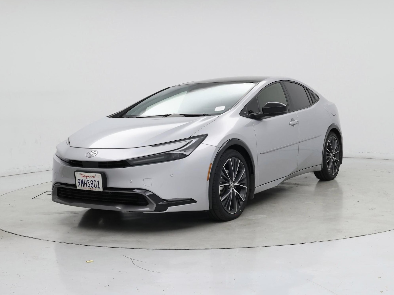 2024 Toyota Prius XLE - Photo 5