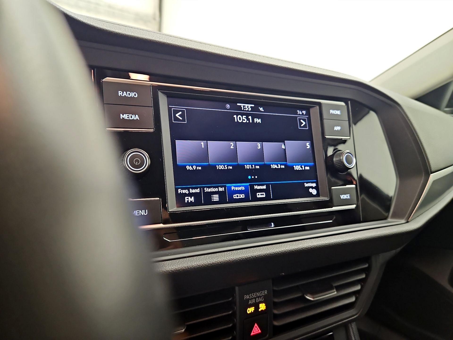 Thumbnail: 2024 Volkswagen Jetta - 15