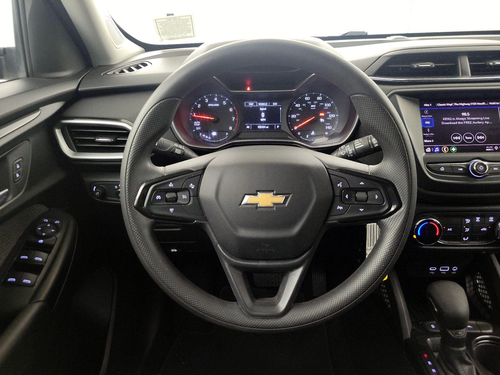 Thumbnail: 2023 Chevrolet TrailBlazer - 10
