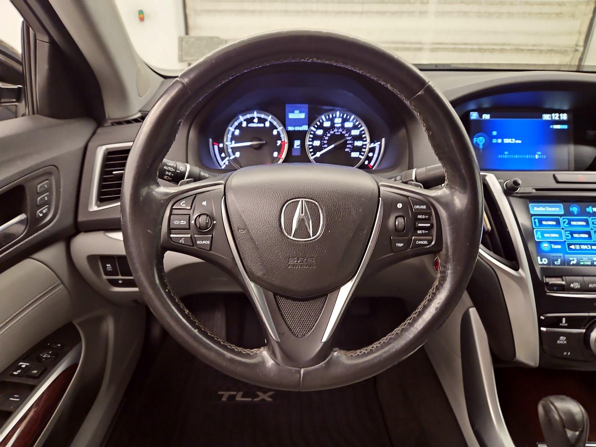 Thumbnail: 2016 Acura TLX - 10