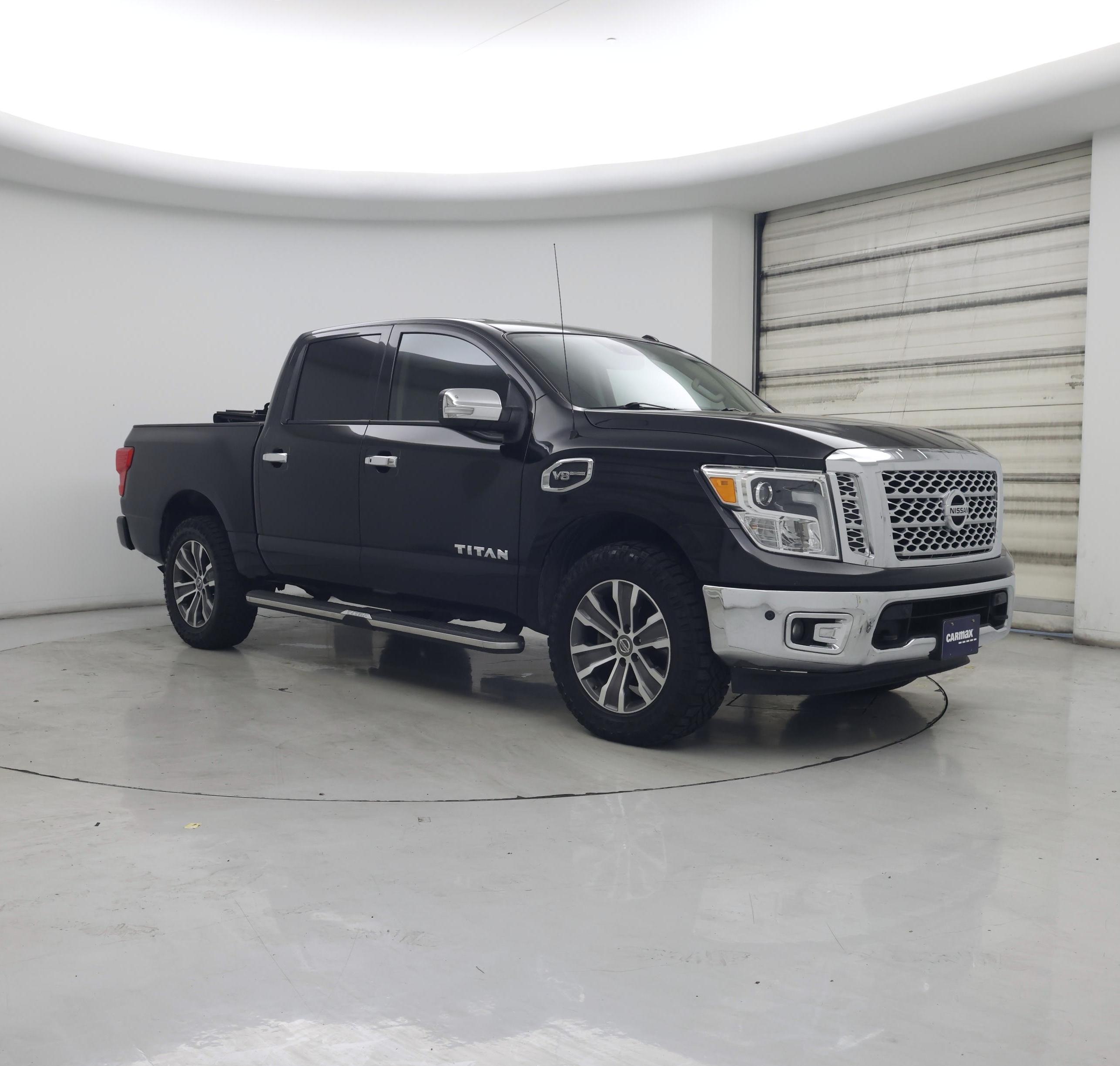 Black 2017 Nissan Titan SL Crew Cab 4WD Pickup Truck Four-Wheel Drive Automatic