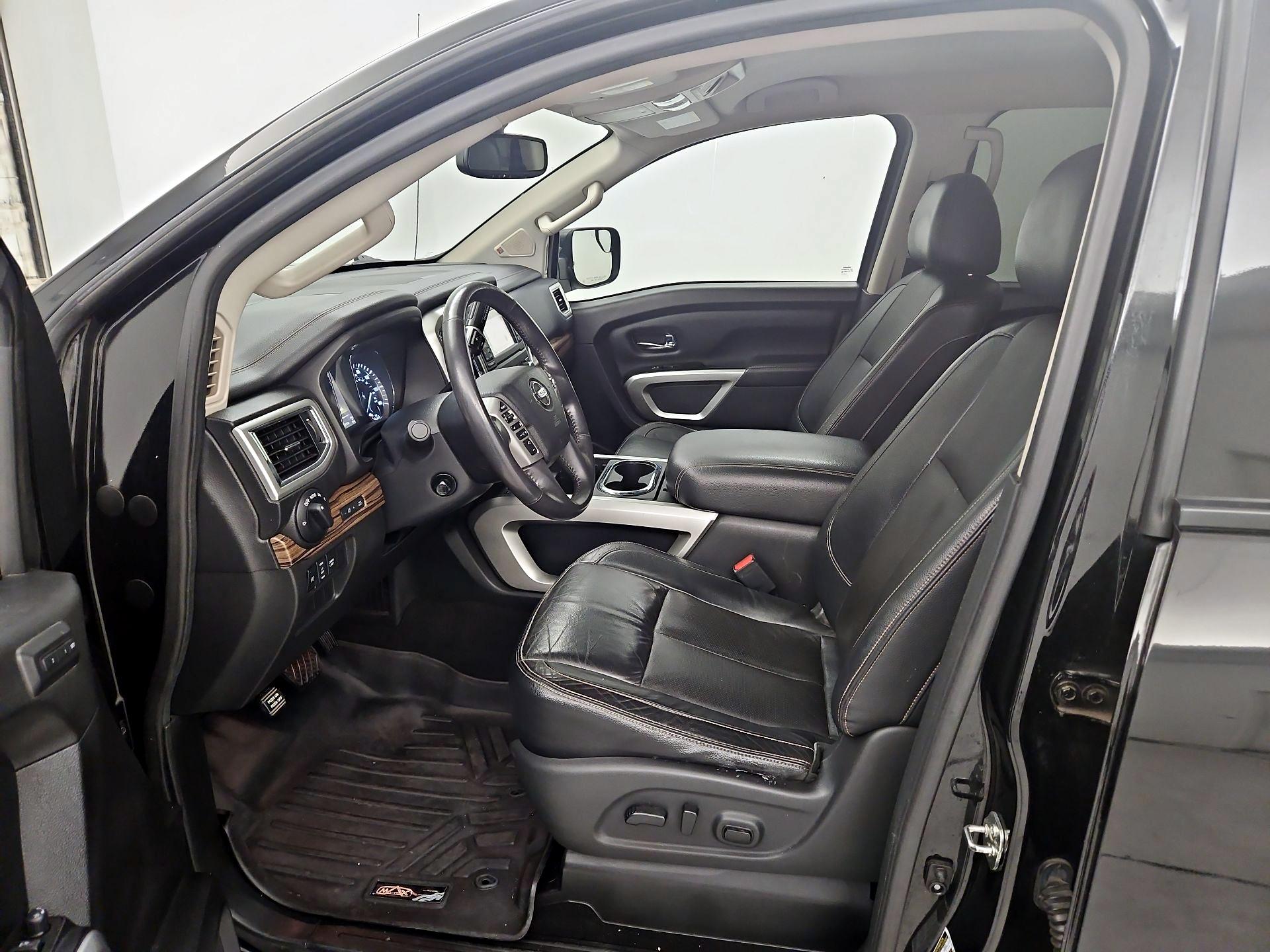 Thumbnail: 2017 Nissan Titan - 11