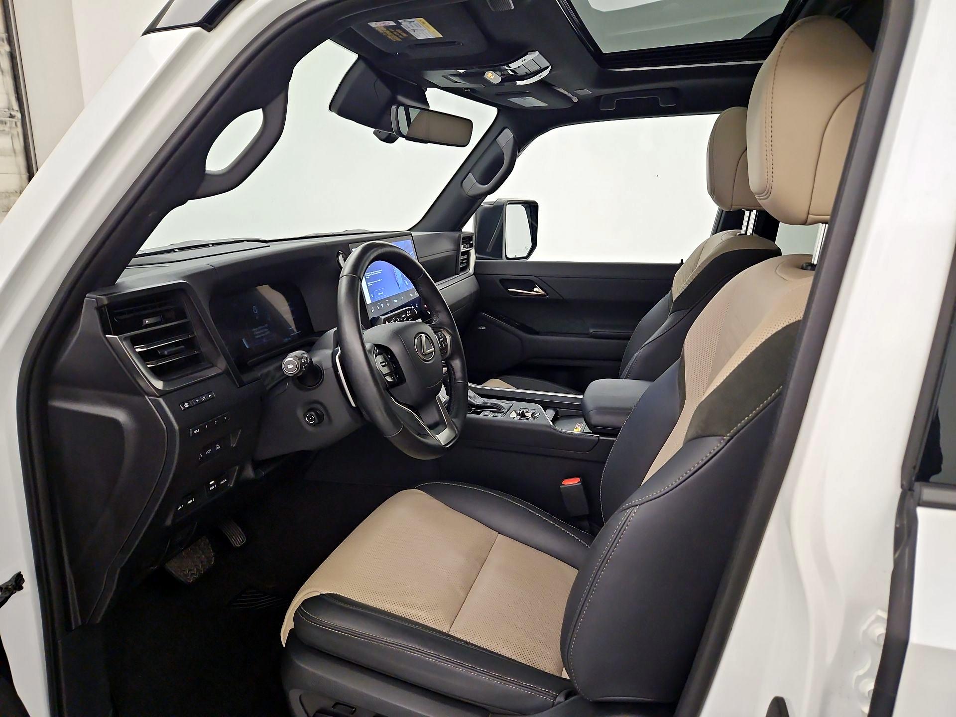 Thumbnail: 2025 Lexus GX - 11