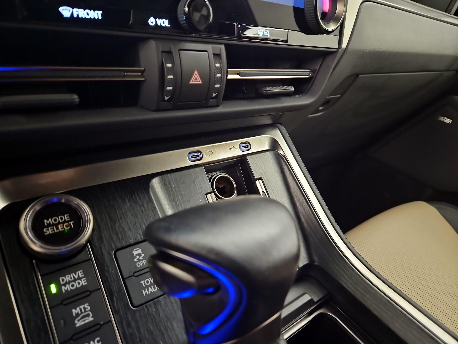 Thumbnail: 2025 Lexus GX - 18