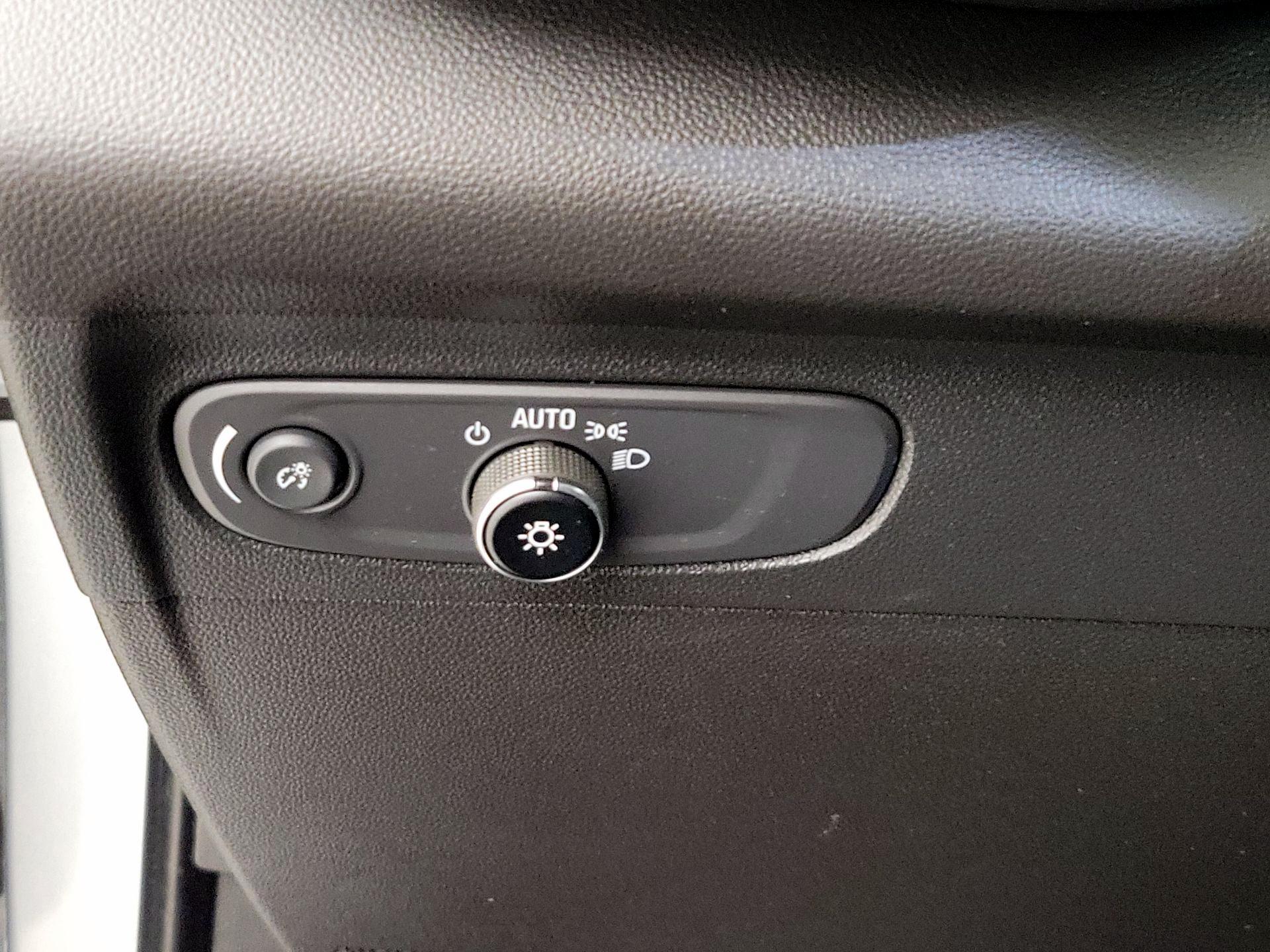 Thumbnail: 2023 Buick Envision - 13