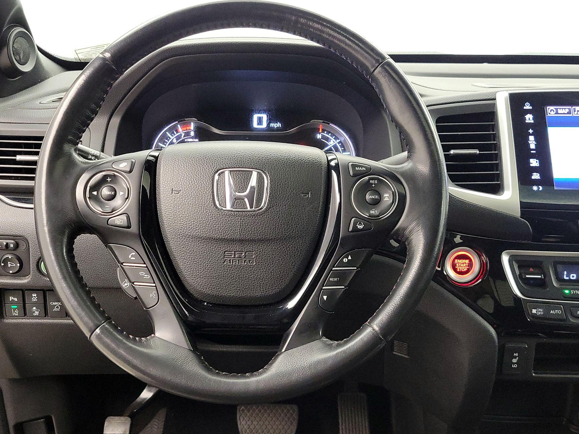 Thumbnail: 2017 Honda Ridgeline - 10