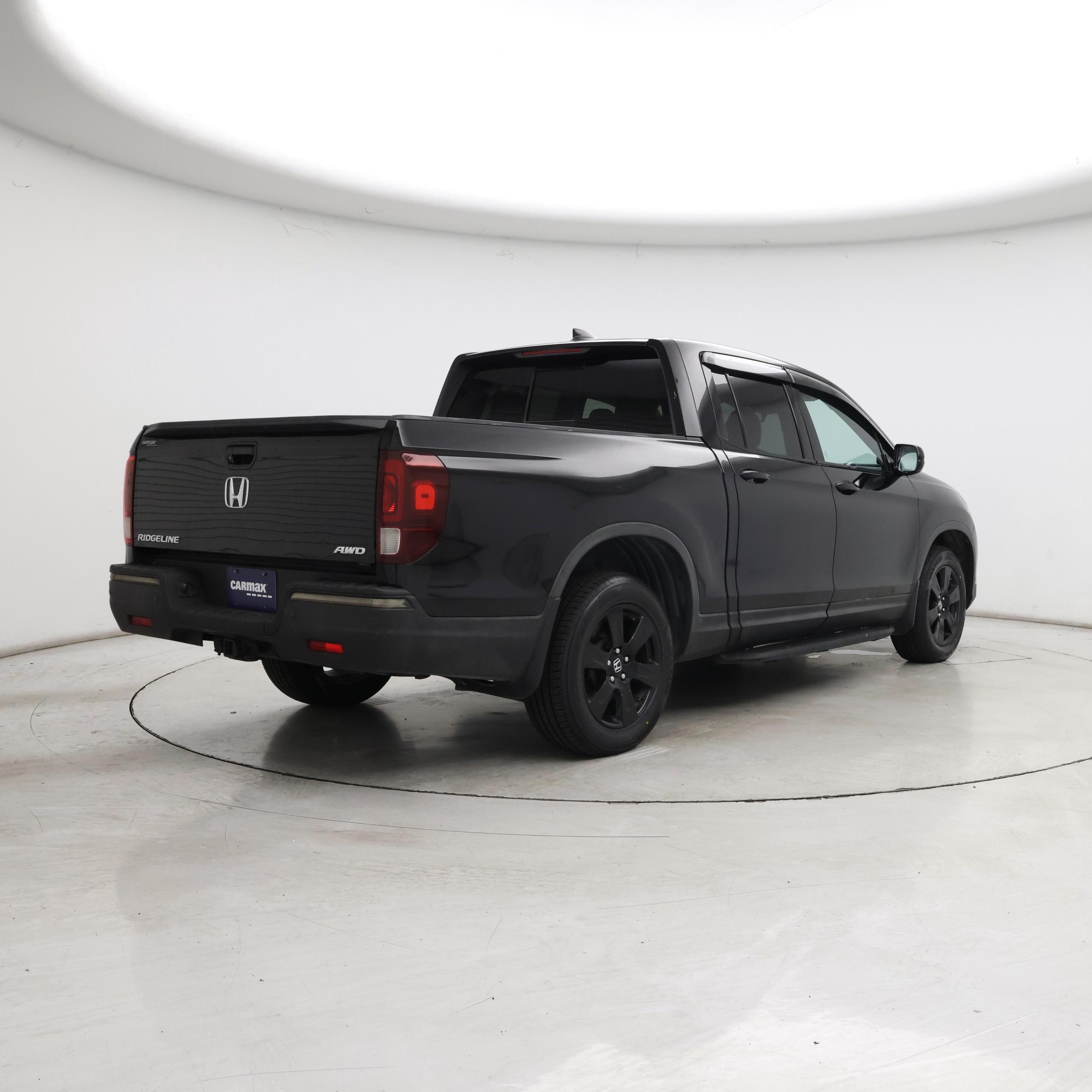 Thumbnail: 2017 Honda Ridgeline - 8