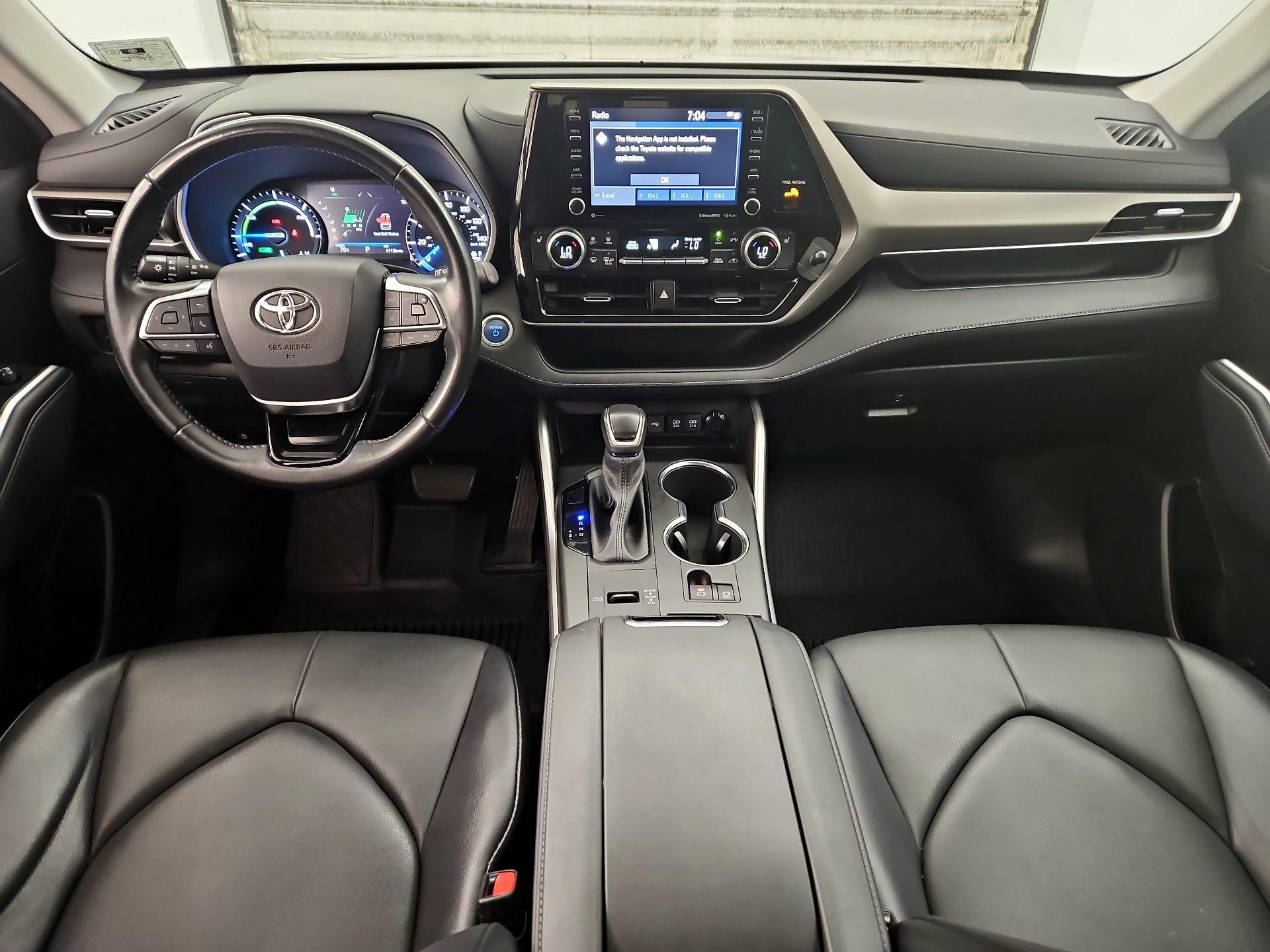 Thumbnail: 2021 Toyota Highlander - 9