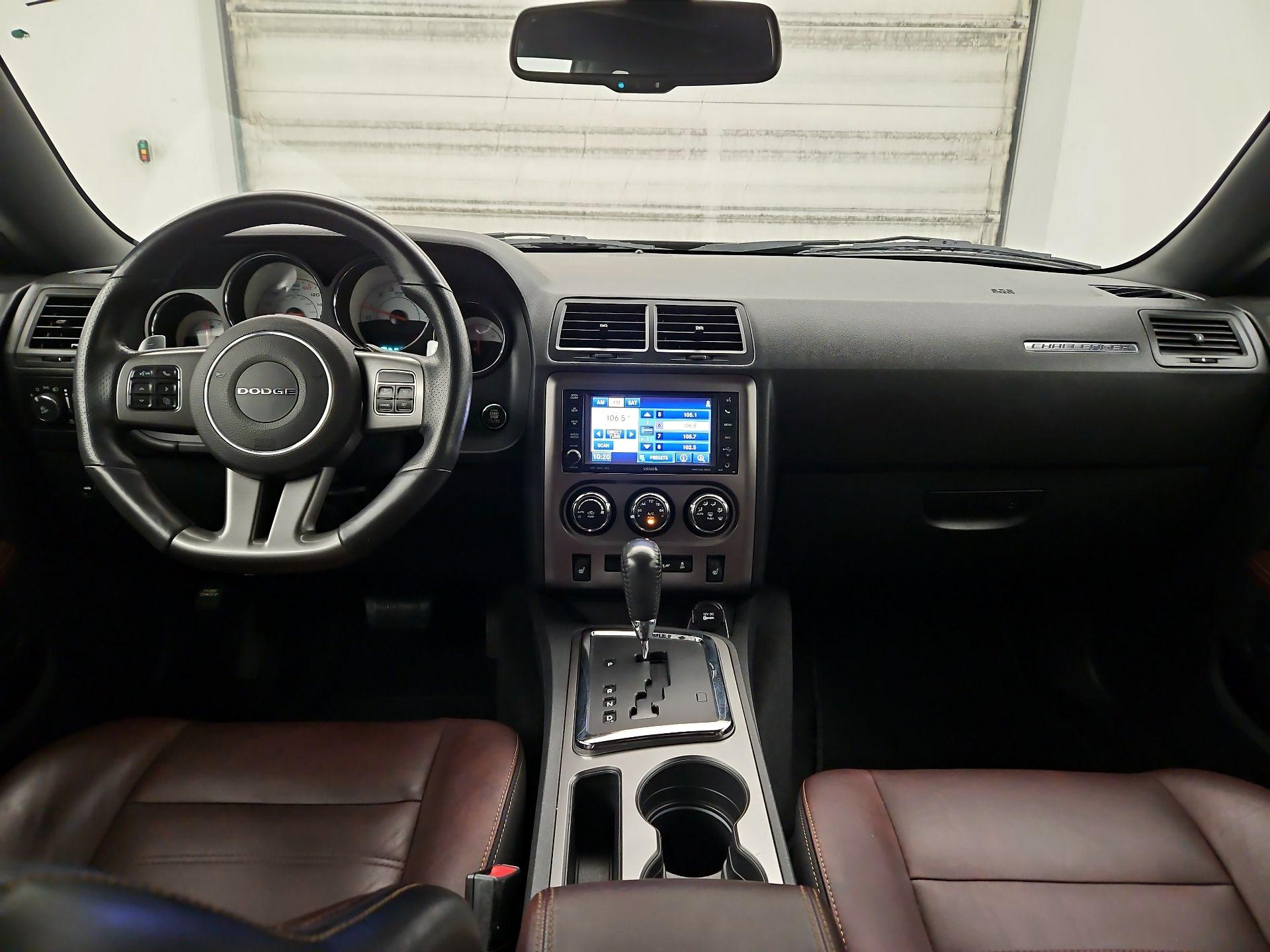 Thumbnail: 2014 Dodge Challenger - 9