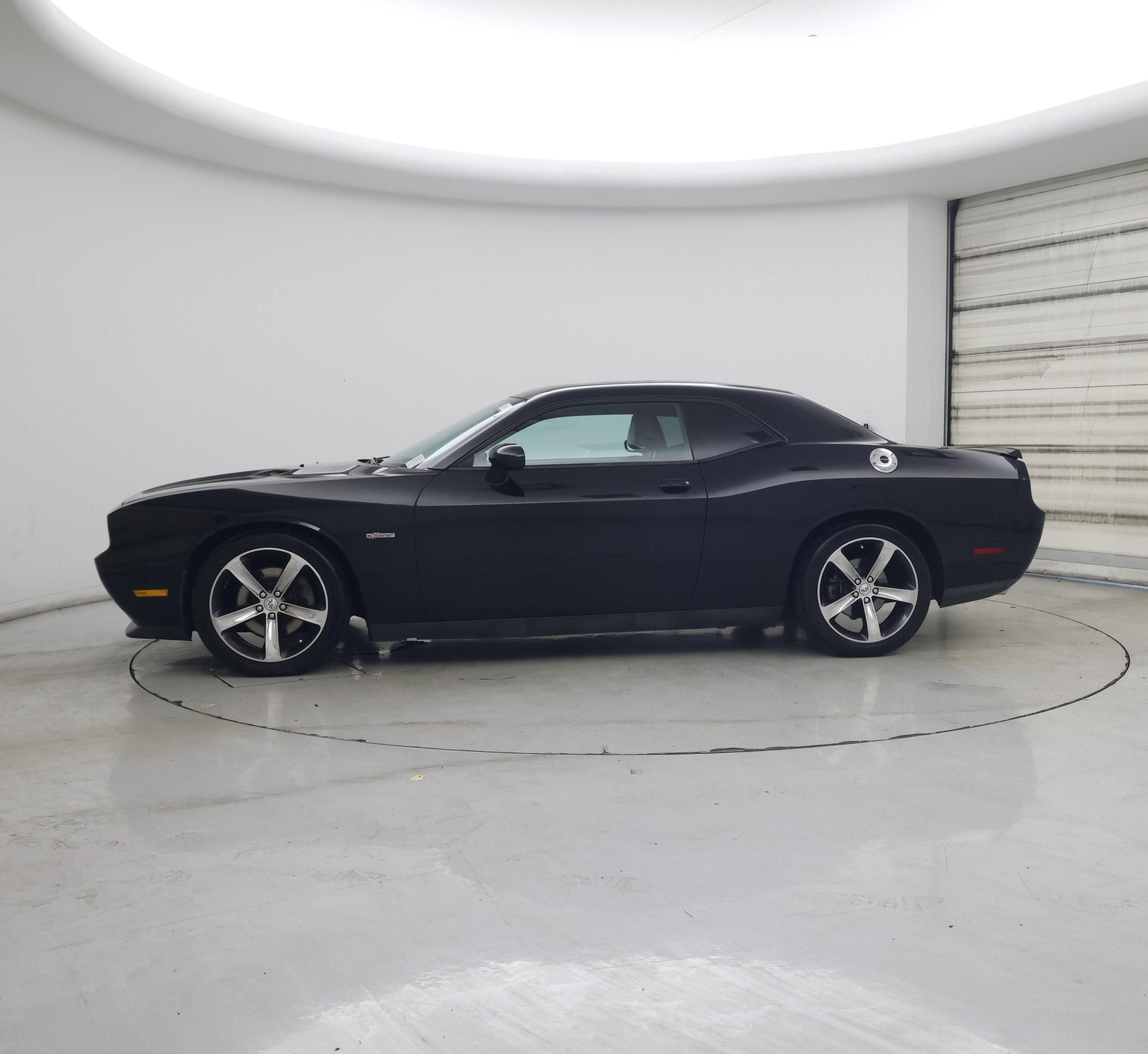 Thumbnail: 2014 Dodge Challenger - 3