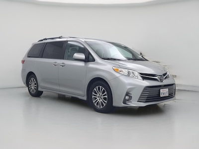2019 Toyota Sienna XLE
