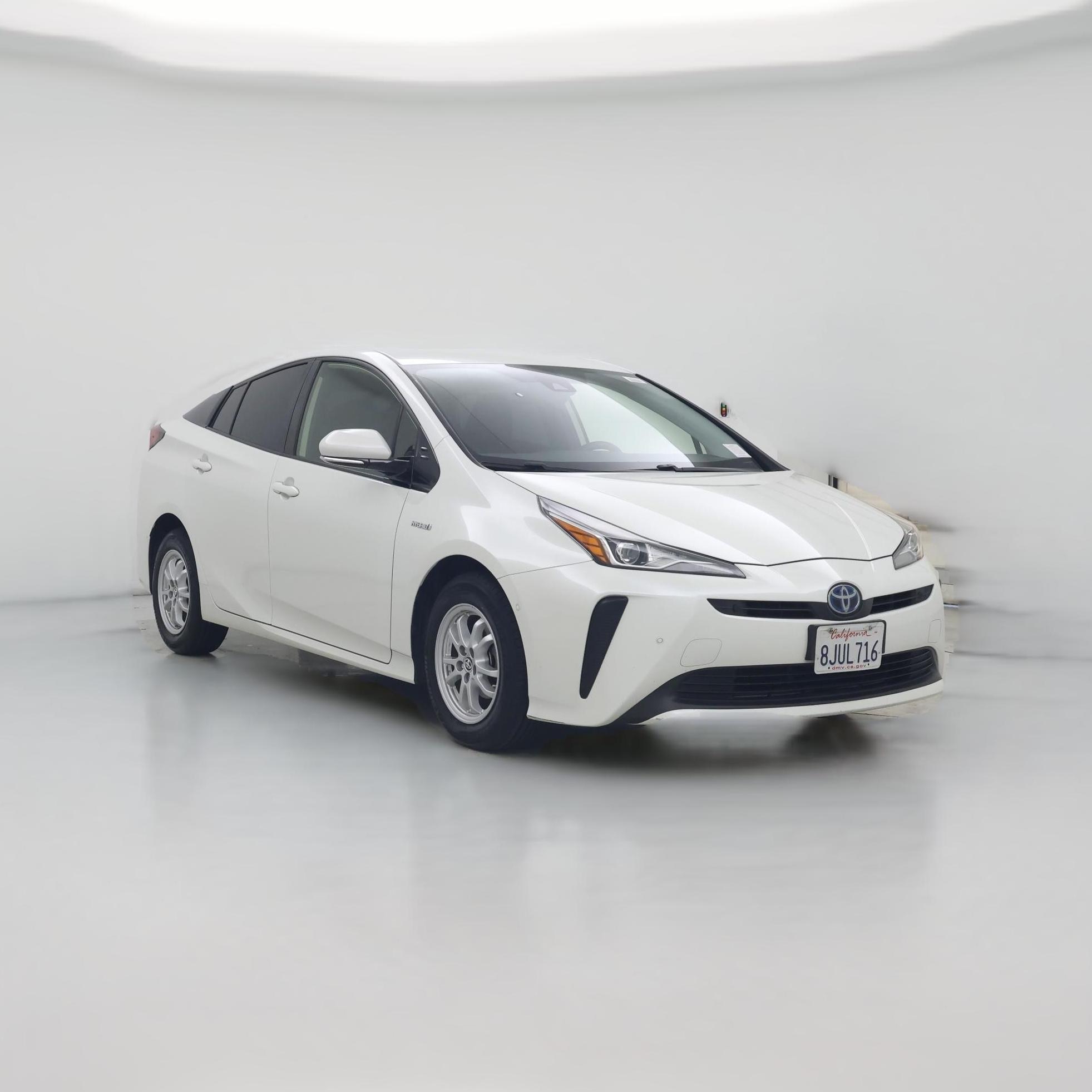 Thumbnail: 2019 Toyota Prius - 1