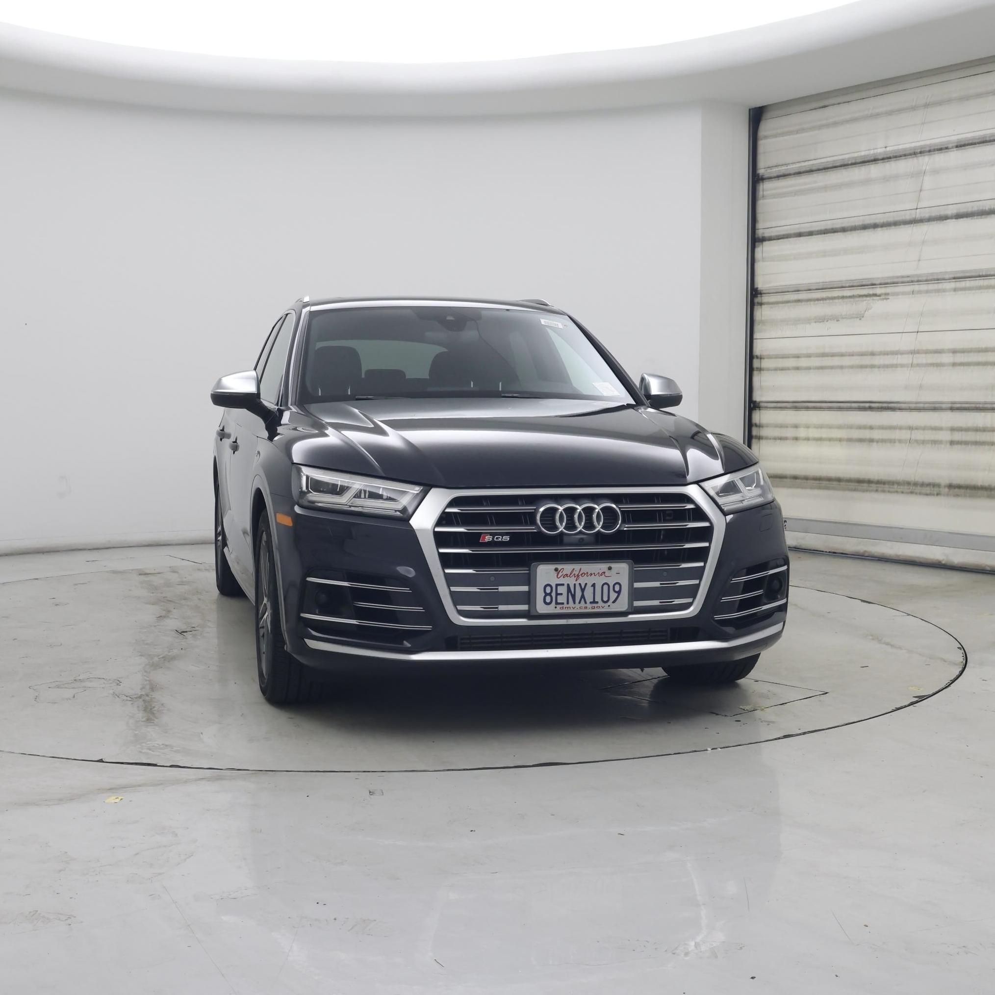 Thumbnail: 2018 Audi SQ5 - 5