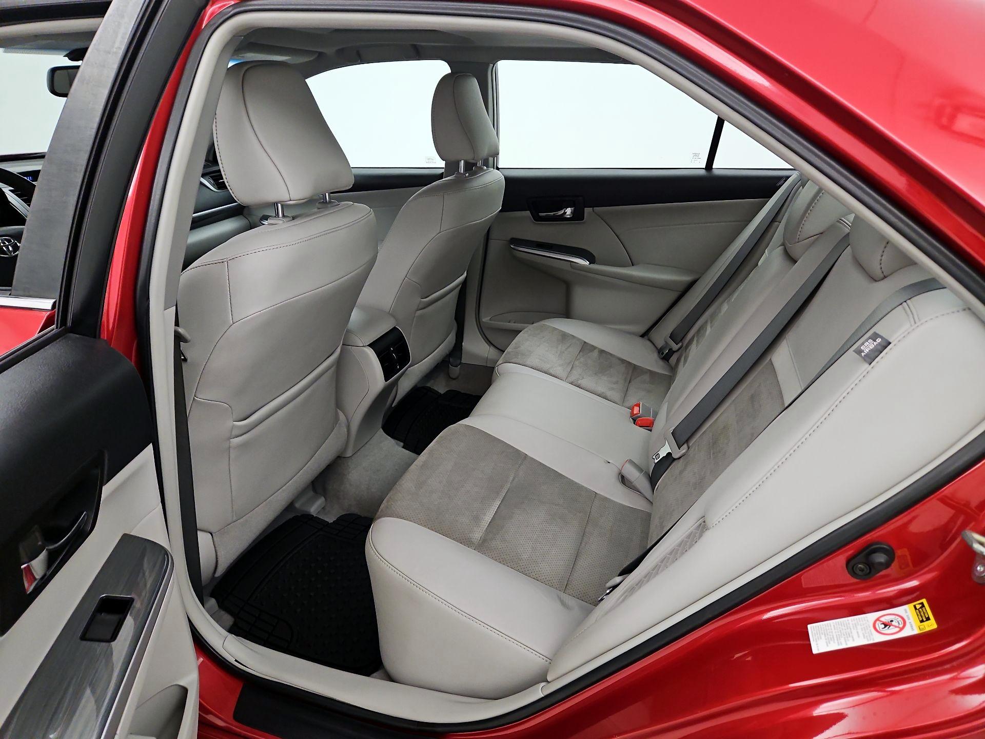 Thumbnail: 2014 Toyota Camry - 20