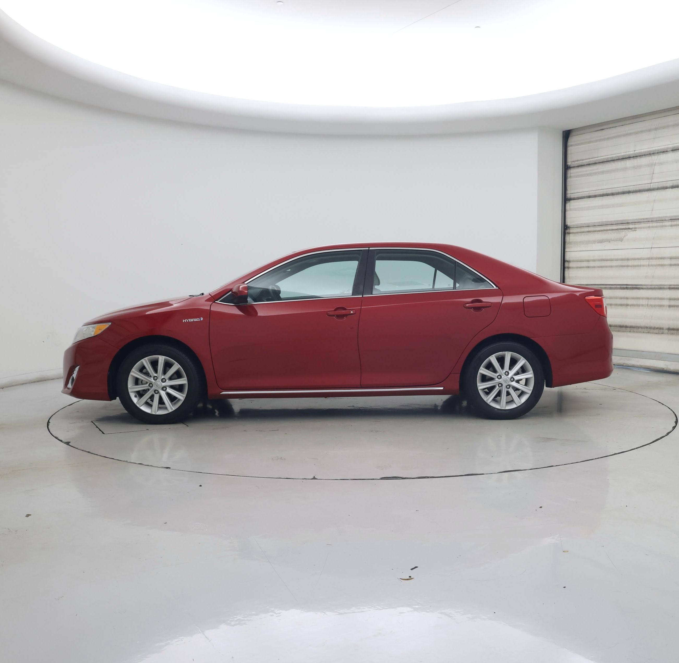Thumbnail: 2014 Toyota Camry - 3