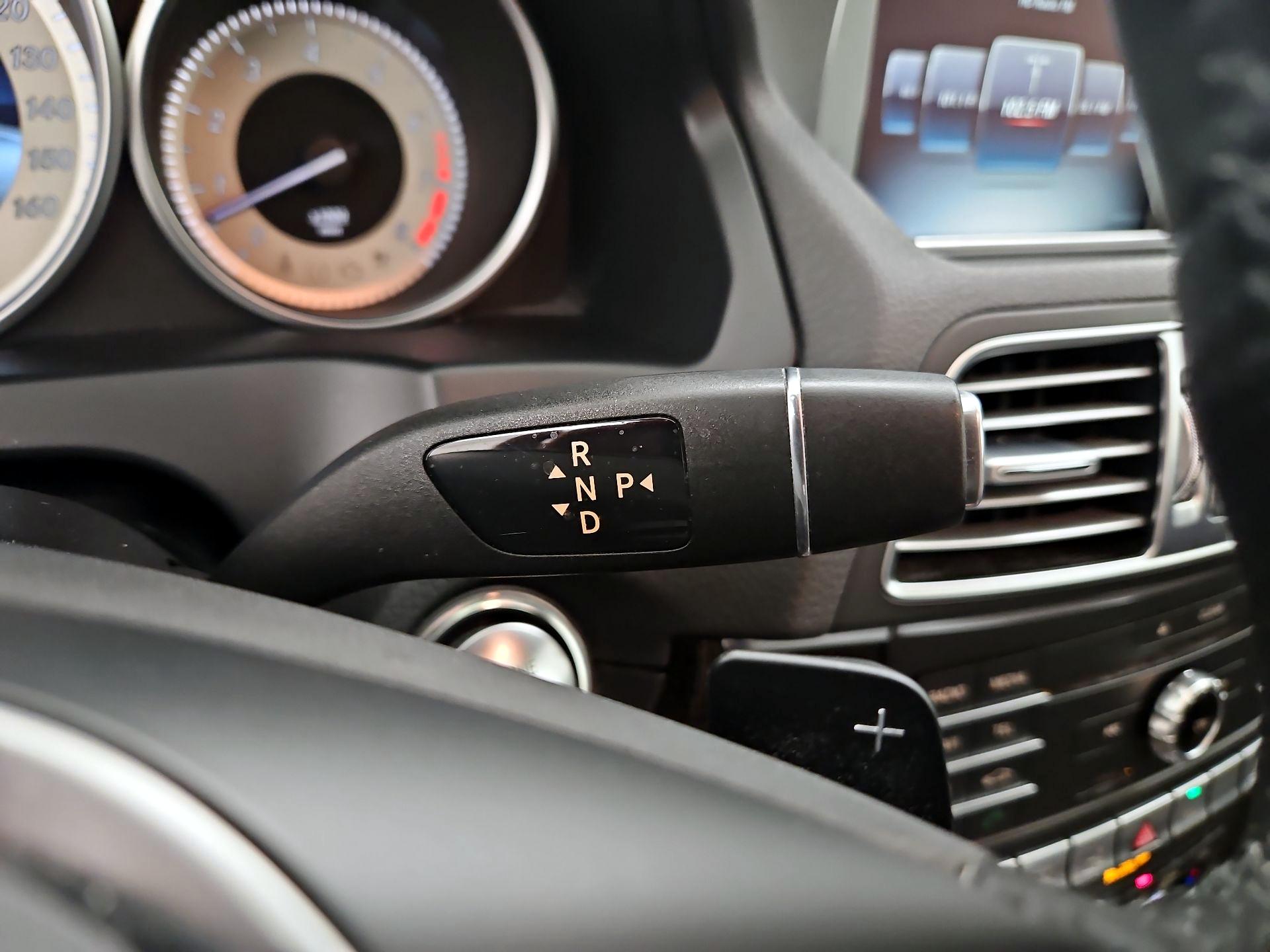 Thumbnail: 2017 Mercedes-Benz E-Class - 18