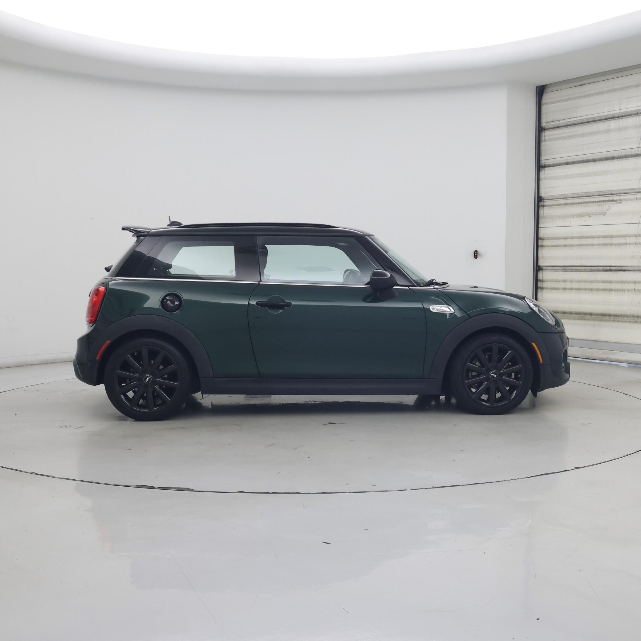 Thumbnail: 2018 MINI Cooper Hardtop - 7