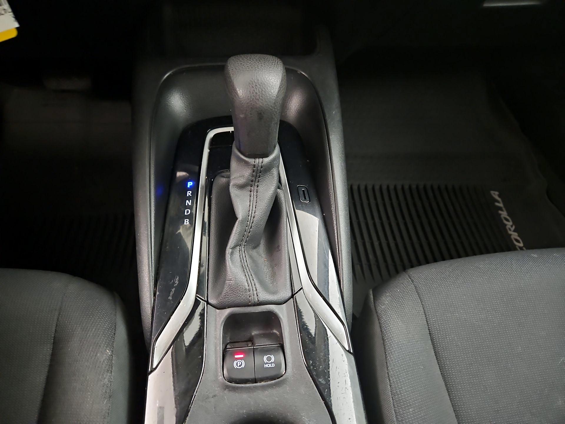 Thumbnail: 2021 Toyota Corolla - 17