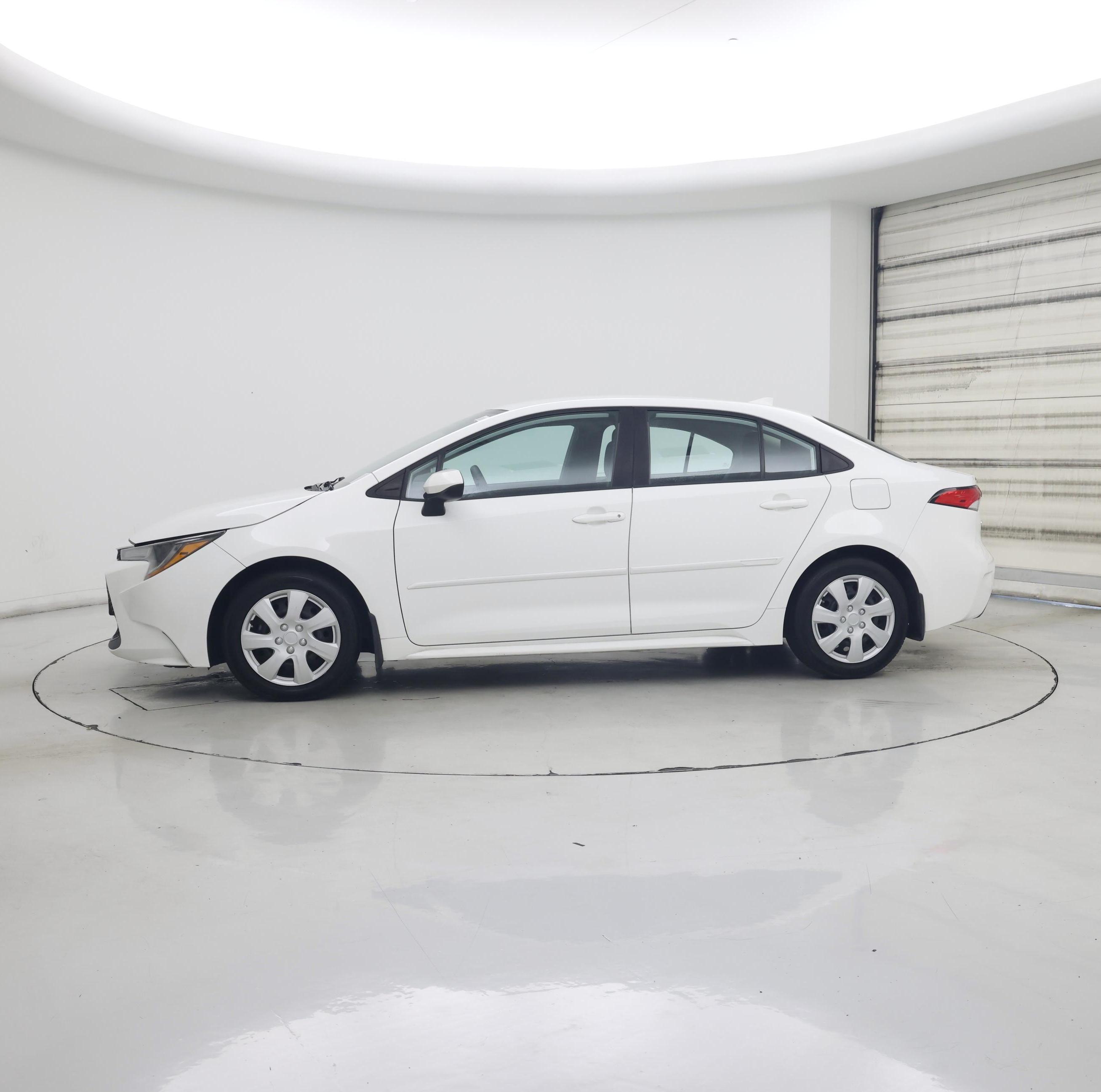 Thumbnail: 2021 Toyota Corolla - 3