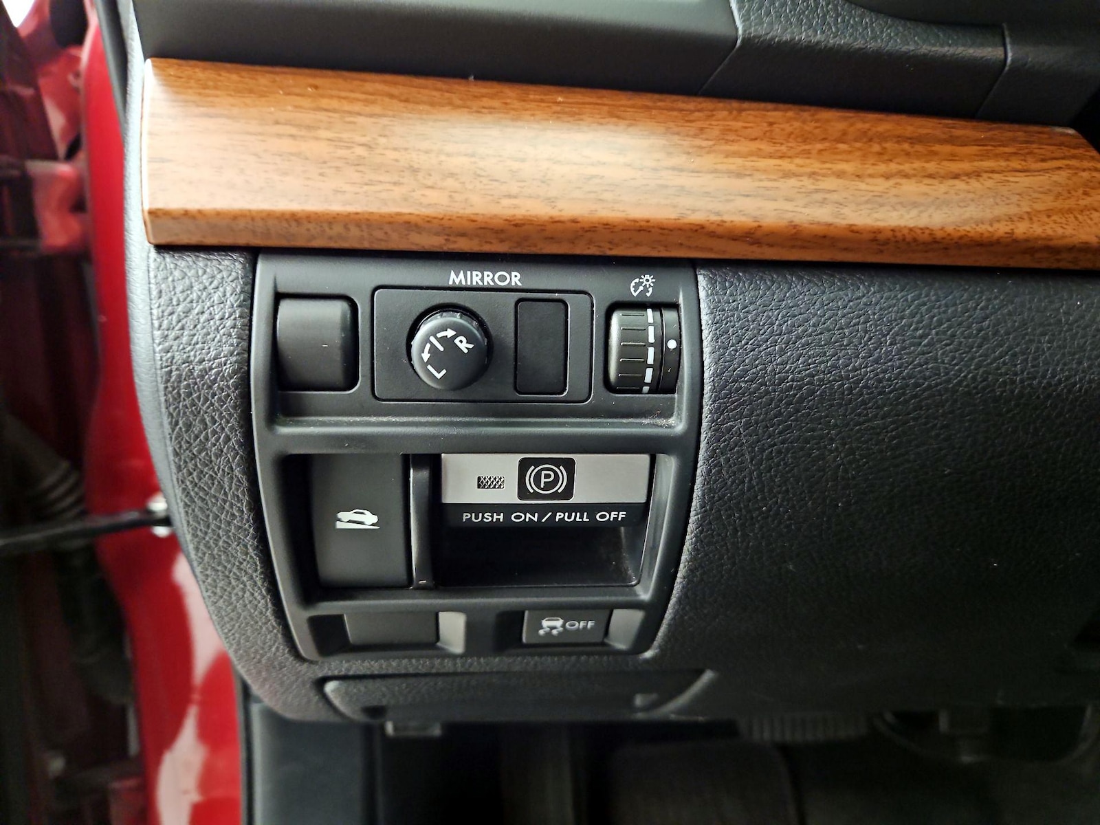 2014 Subaru Outback 2.5i Limited - Photo 14