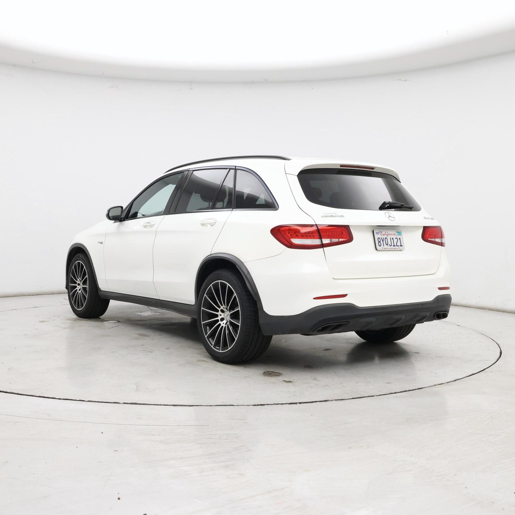 Thumbnail: 2017 Mercedes-Benz GLC - 2