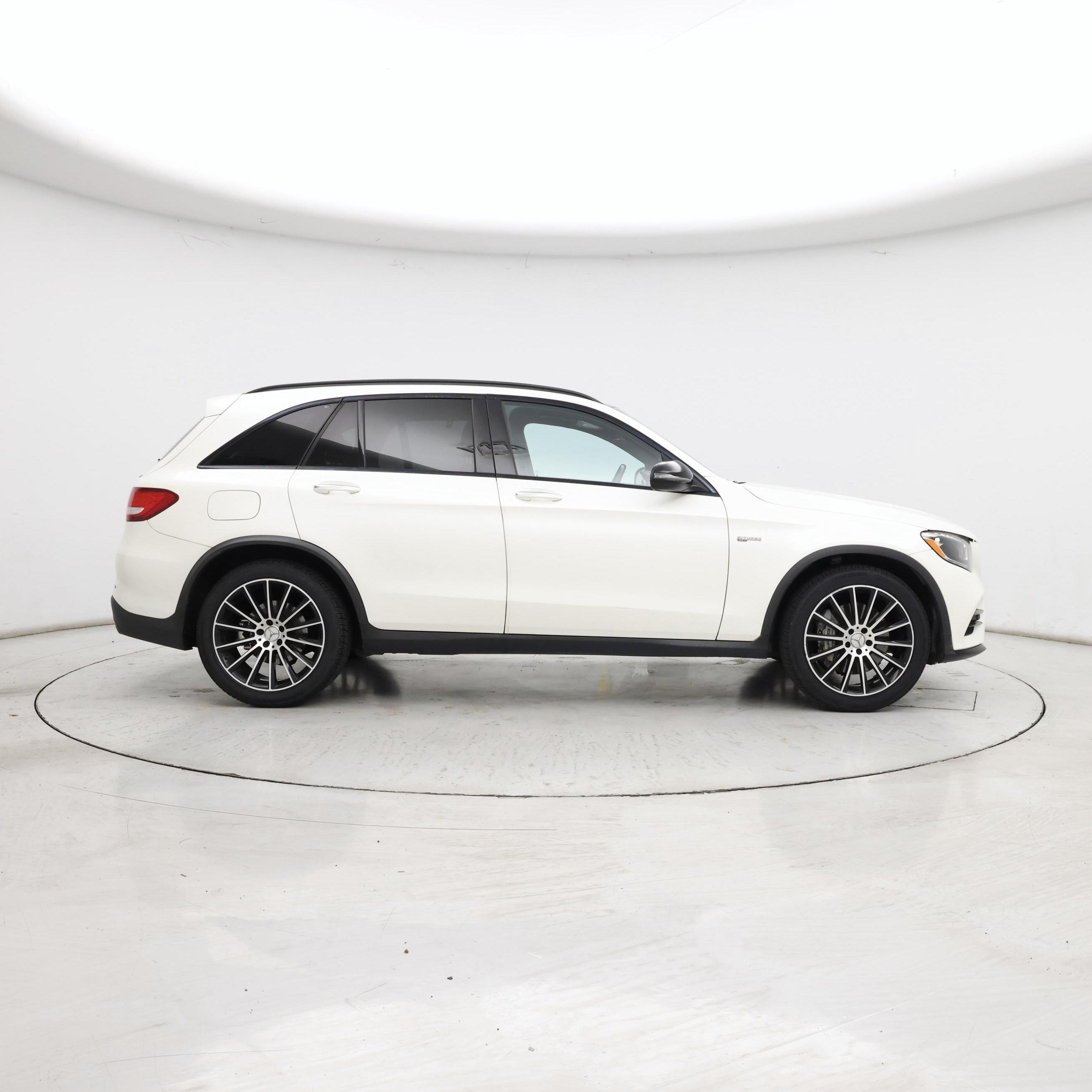 Thumbnail: 2017 Mercedes-Benz GLC - 7