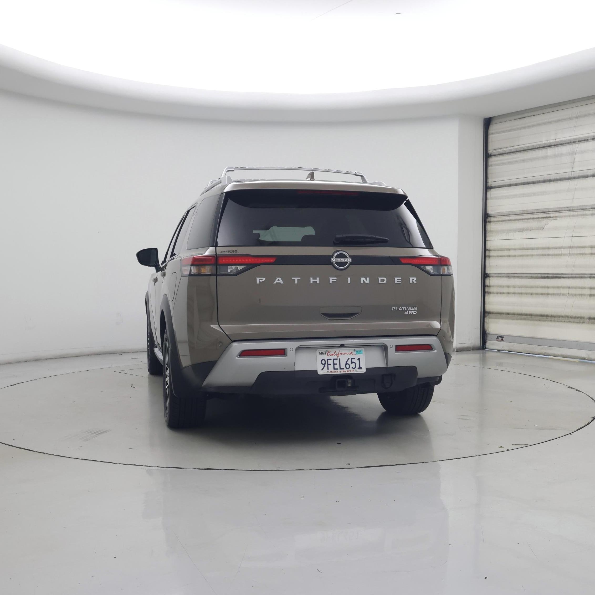 Thumbnail: 2023 Nissan Pathfinder - 6
