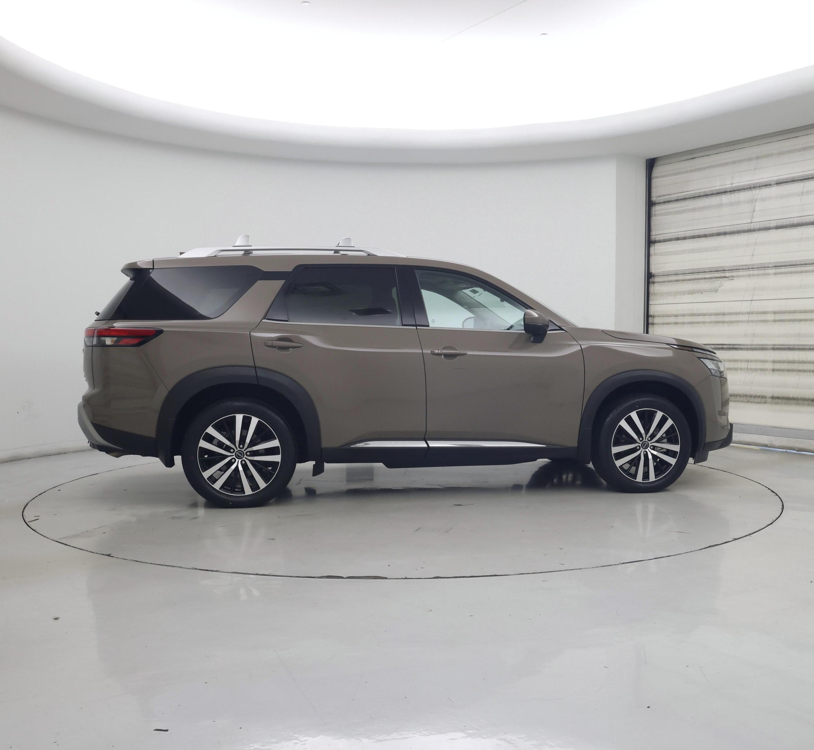 Thumbnail: 2023 Nissan Pathfinder - 7