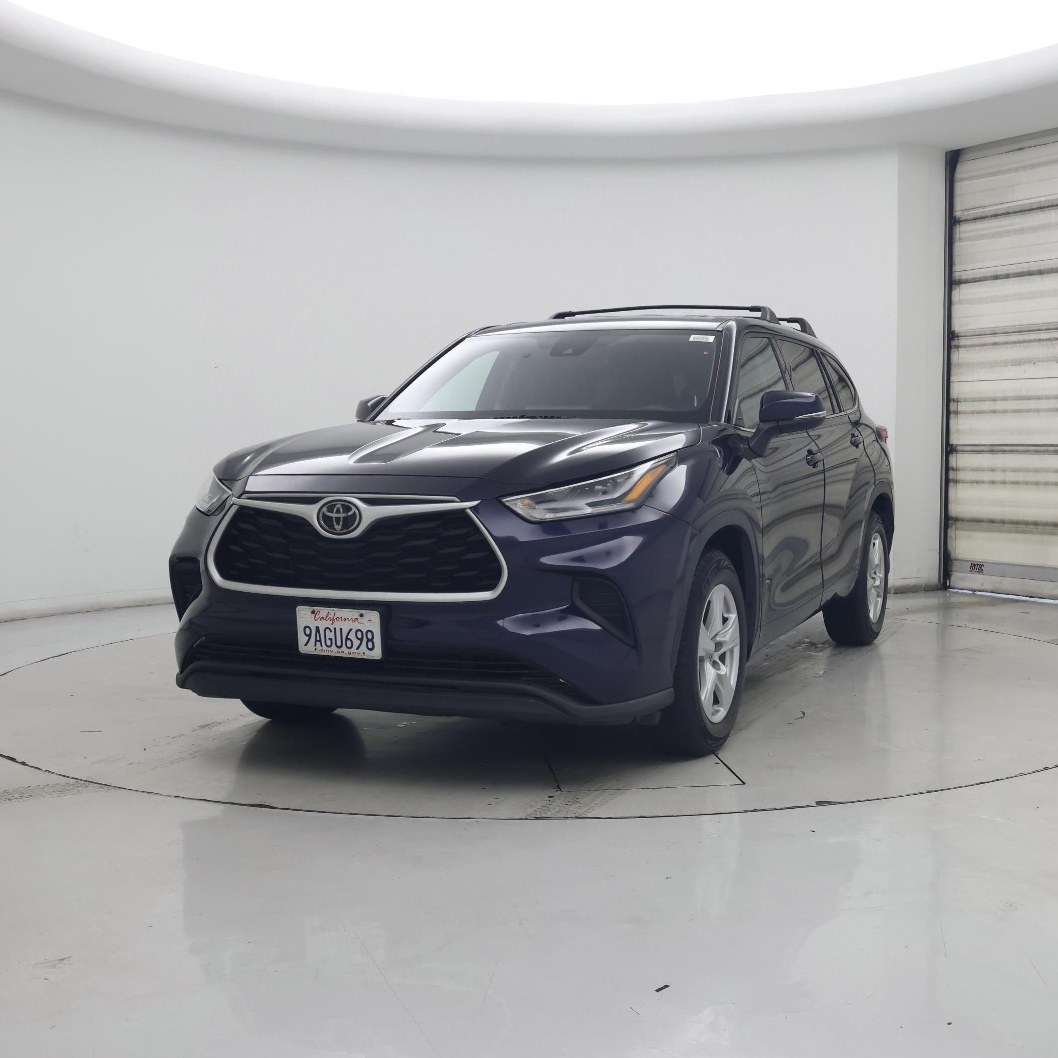 Thumbnail: 2021 Toyota Highlander - 4
