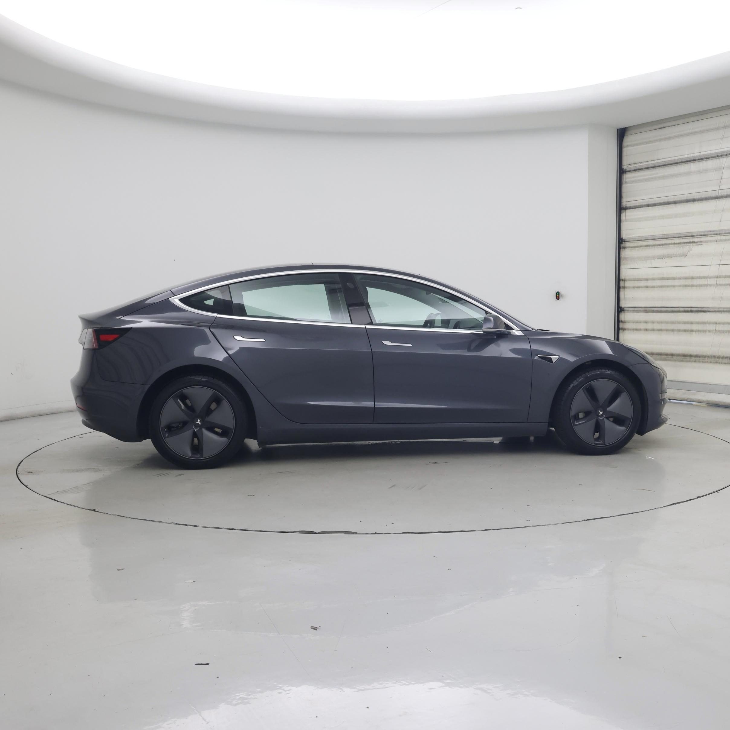 Thumbnail: 2019 Tesla Model 3 - 7