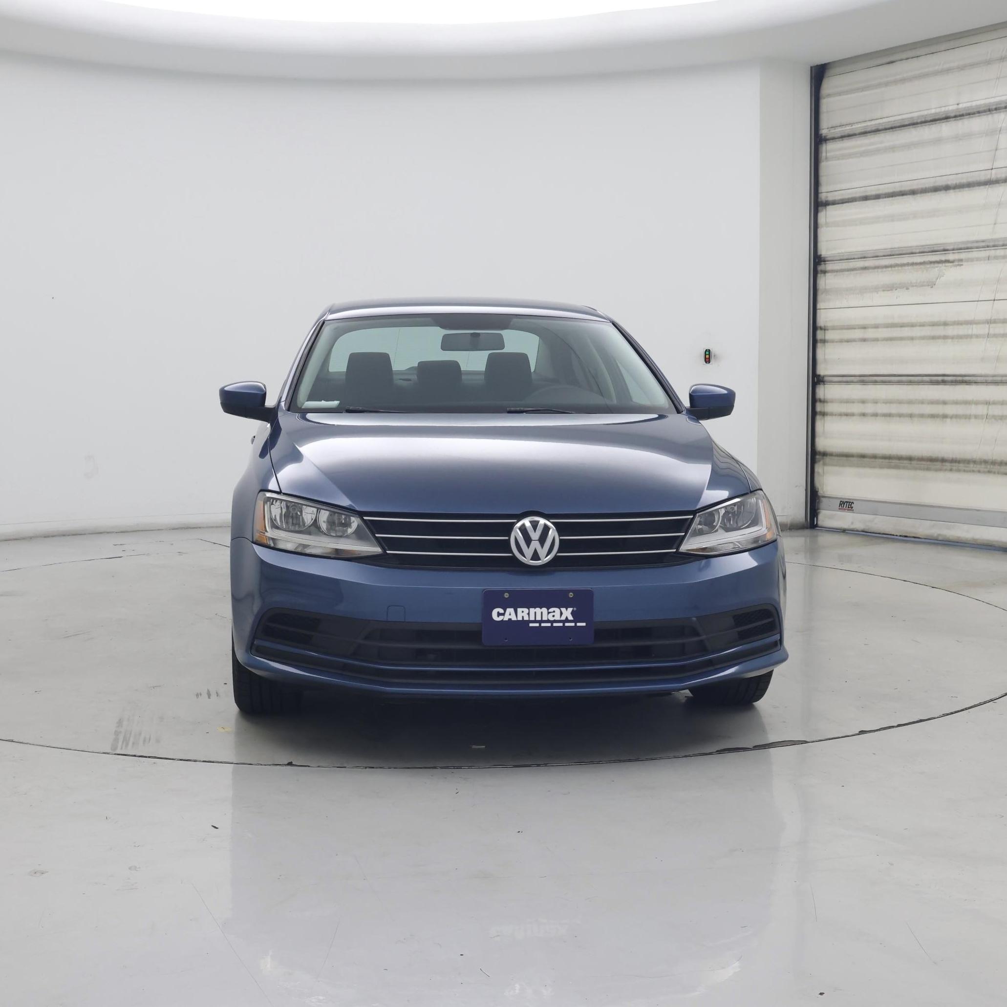 Thumbnail: 2017 Volkswagen Jetta - 5