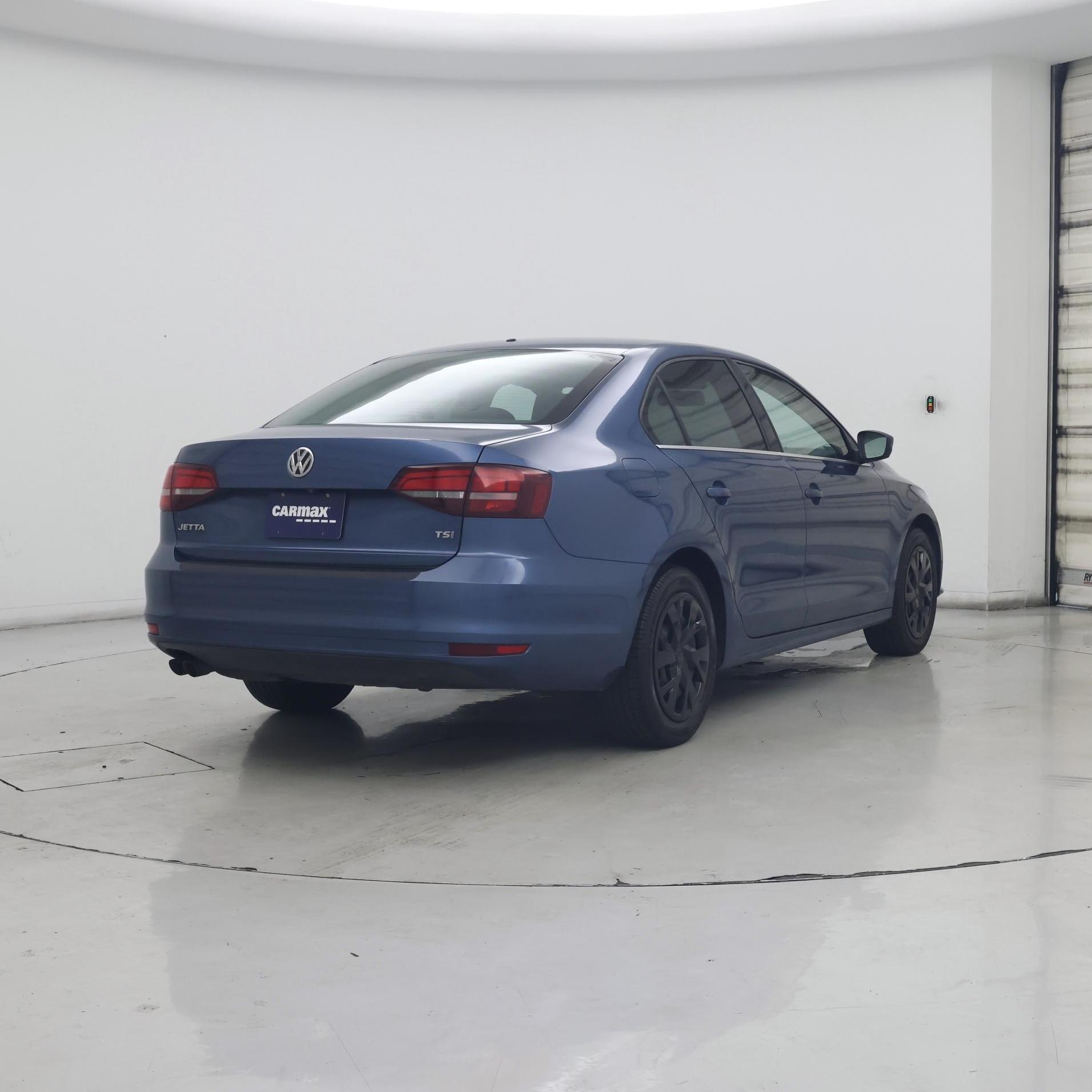 Thumbnail: 2017 Volkswagen Jetta - 8