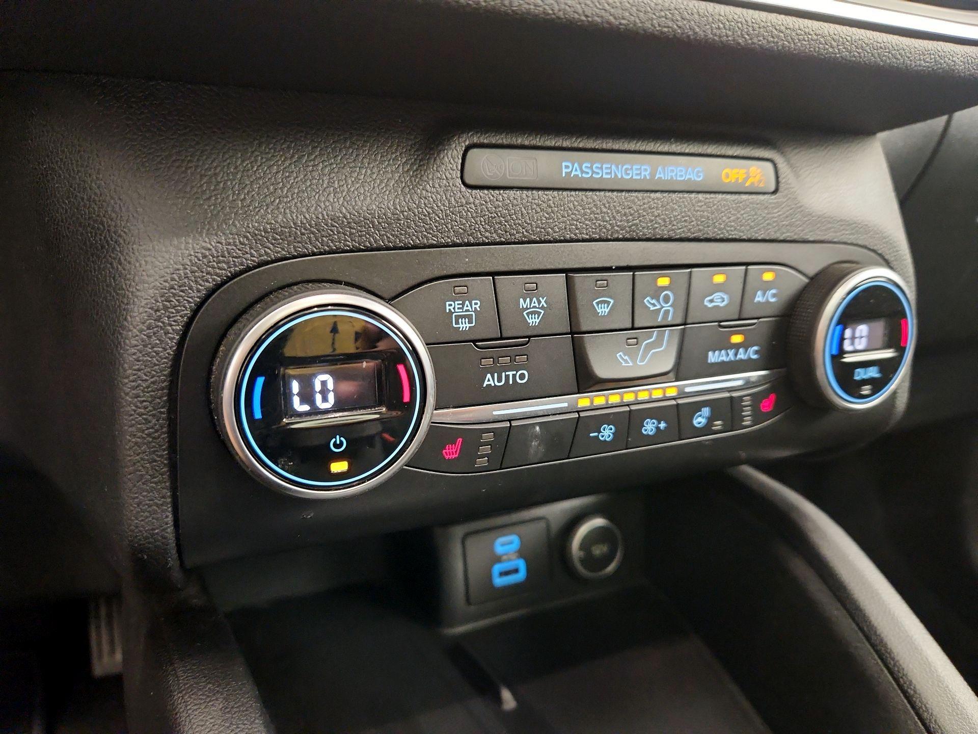 Thumbnail: 2020 Ford Escape - 17