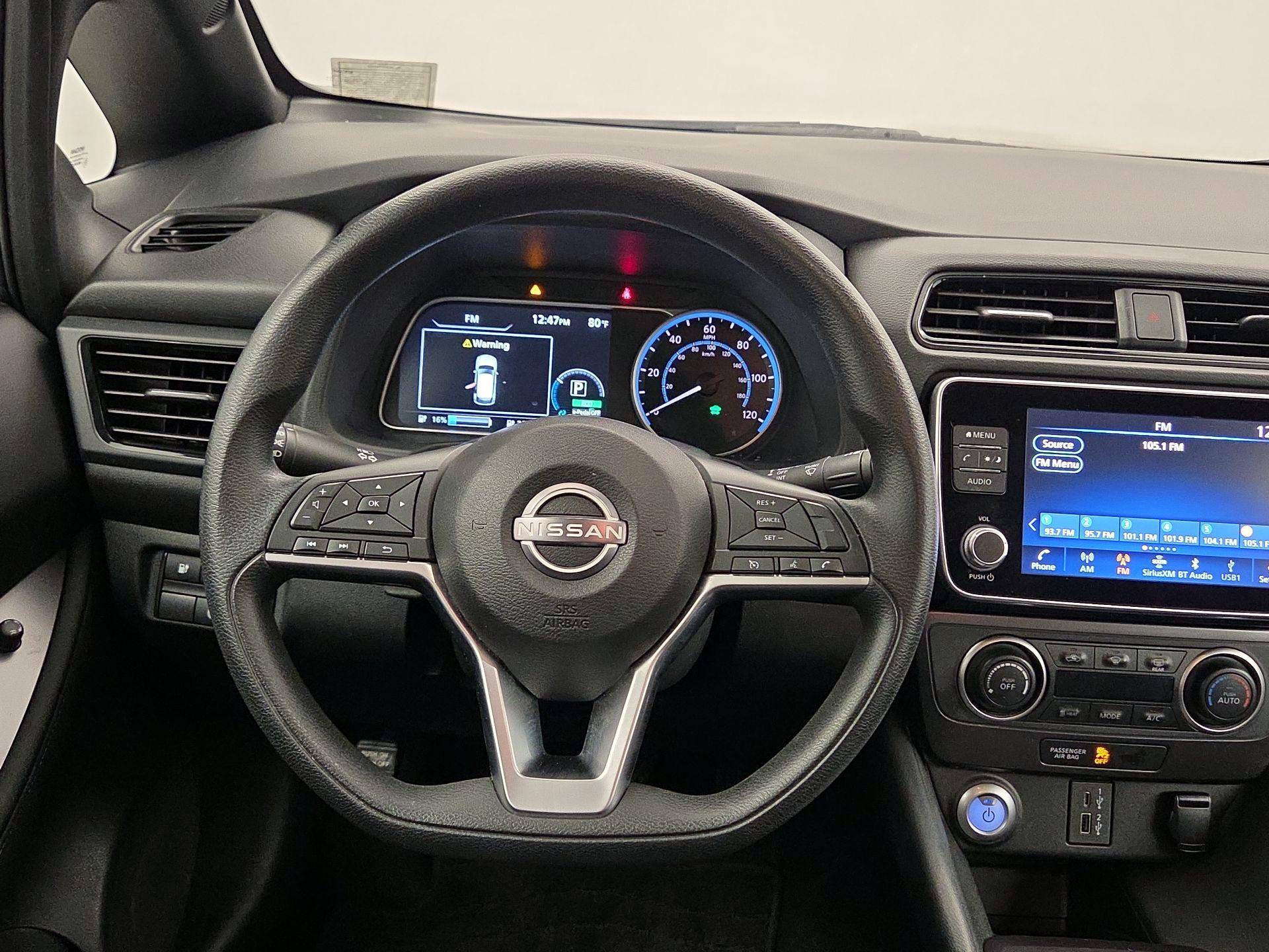 Thumbnail: 2023 Nissan Leaf - 10