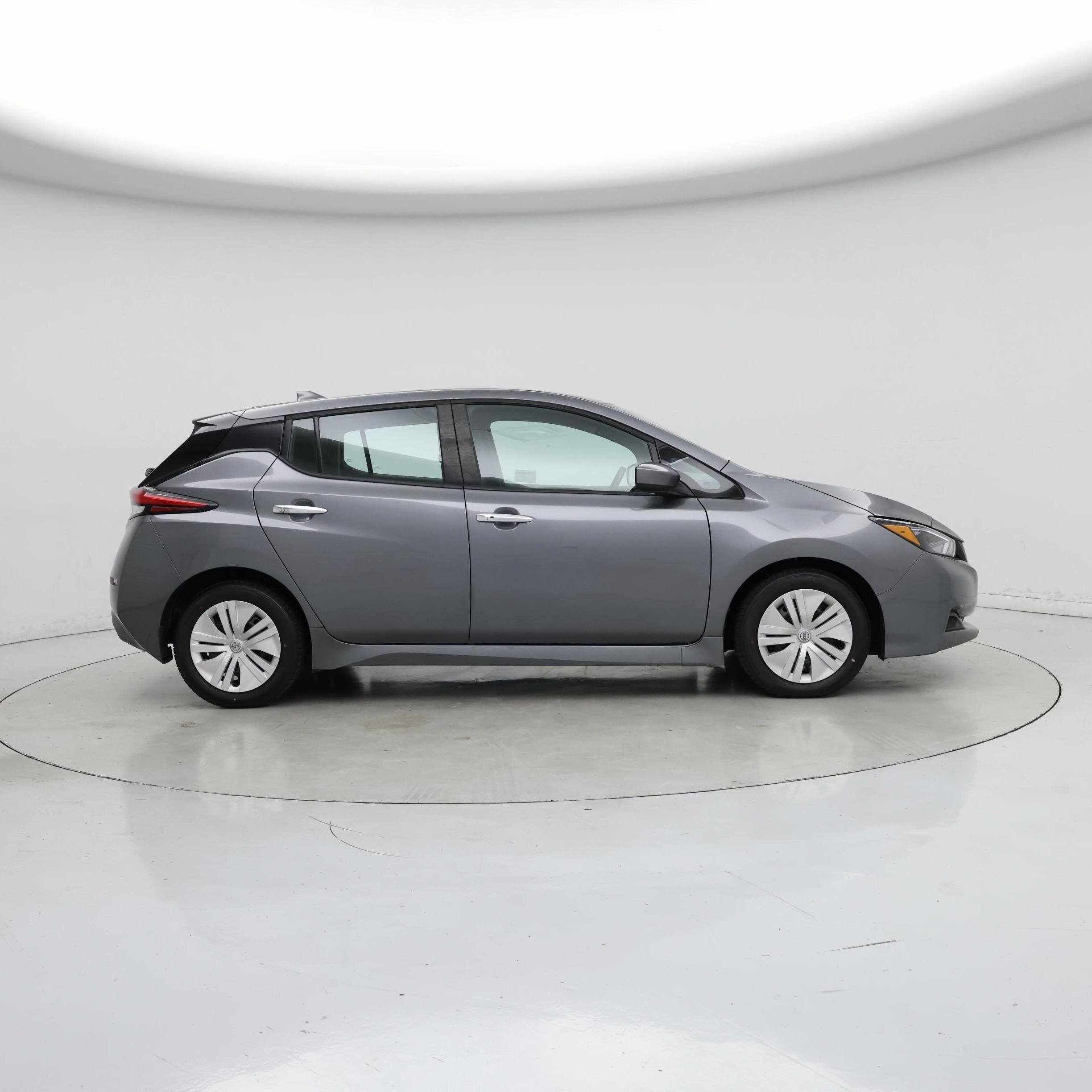 Thumbnail: 2023 Nissan Leaf - 7