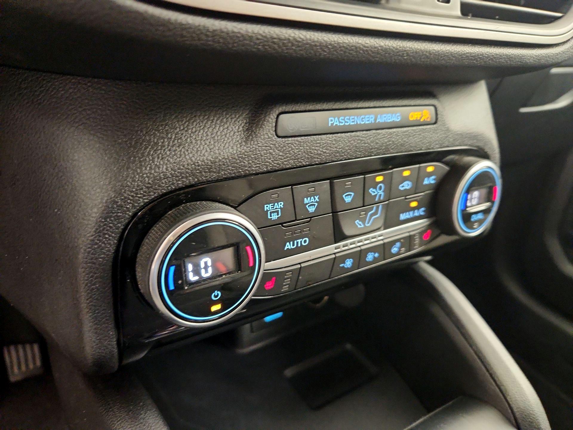 Thumbnail: 2021 Ford Escape - 16