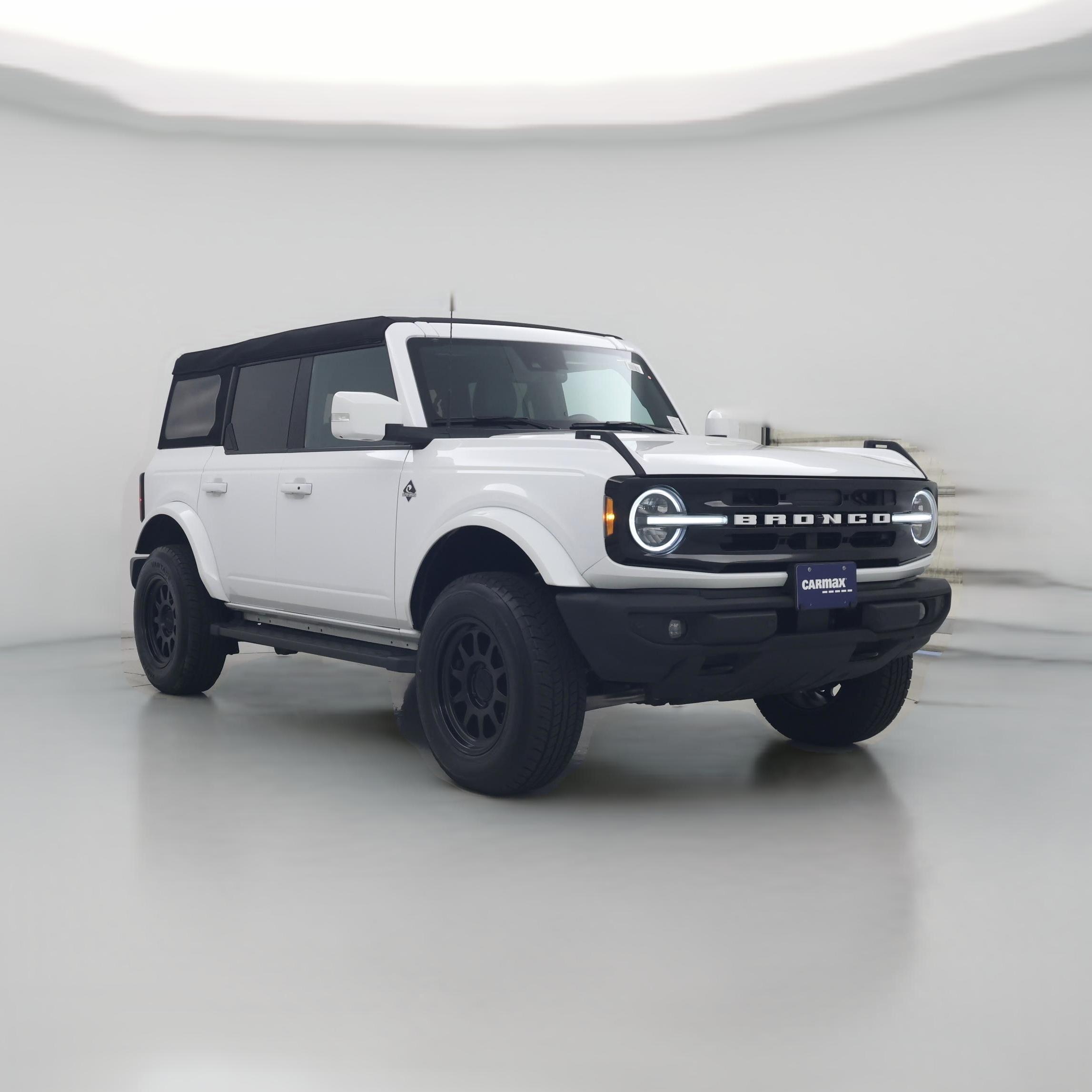 Thumbnail: 2022 Ford Bronco - 1