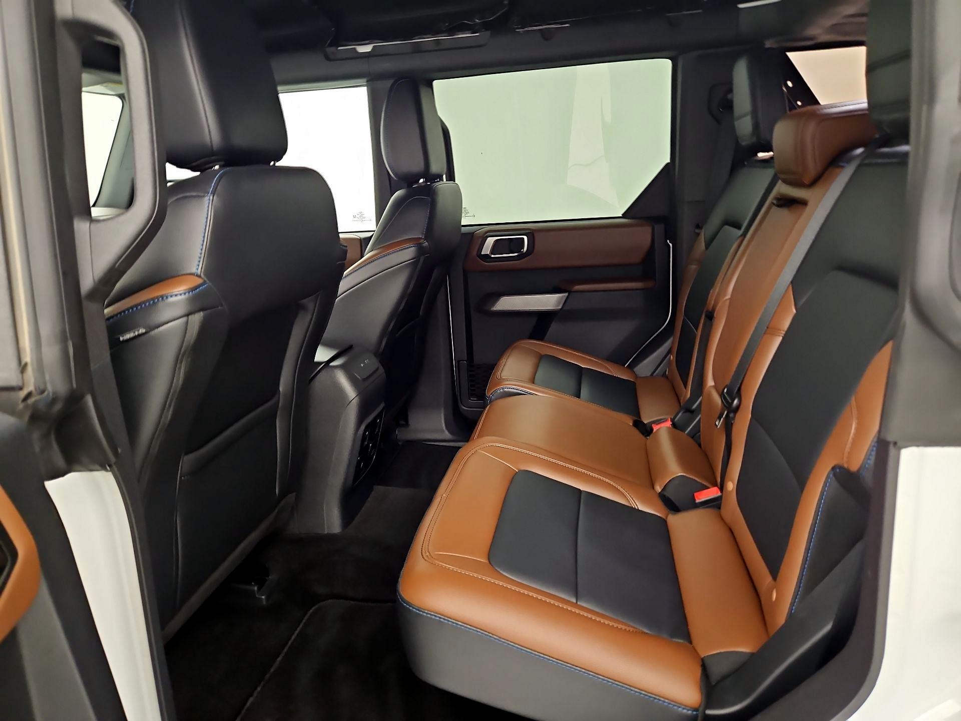 Thumbnail: 2022 Ford Bronco - 20